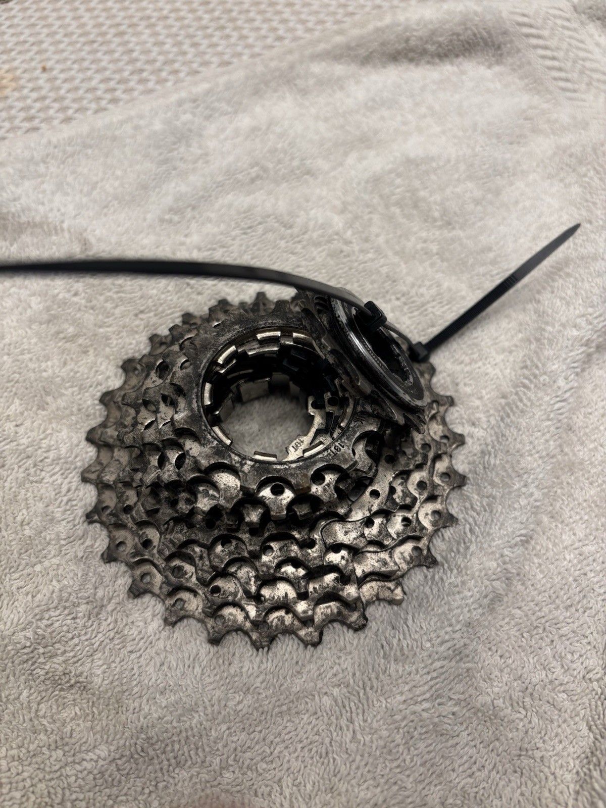 Shimano 105 CS5700 10 Speed Cassette 12-27T