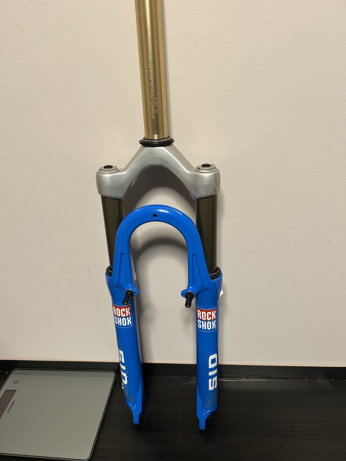 Rock Shox SID XC Dual Air/26″ 1 1/8 Threadless 63mm Travel DSC/V-Br QR 9mm Blue