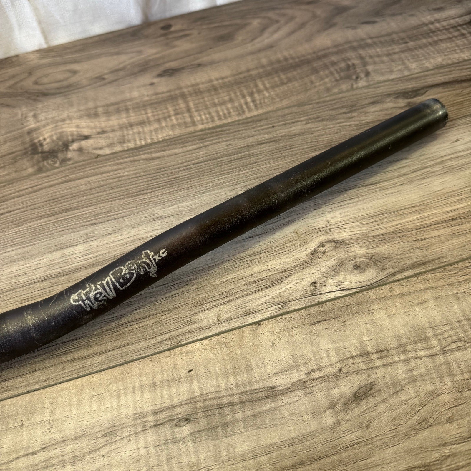 Vintage Titec Hellbent XC MTB Riser Bar 25.4 640mm Low Rise