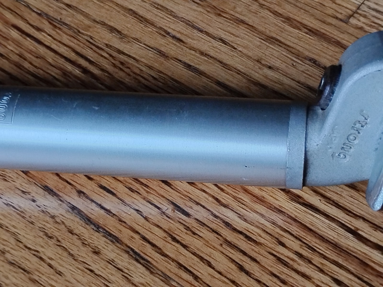 Vintage 1980’s STRONG Seatpost 26.8mm, 200mm, Made in Japan
