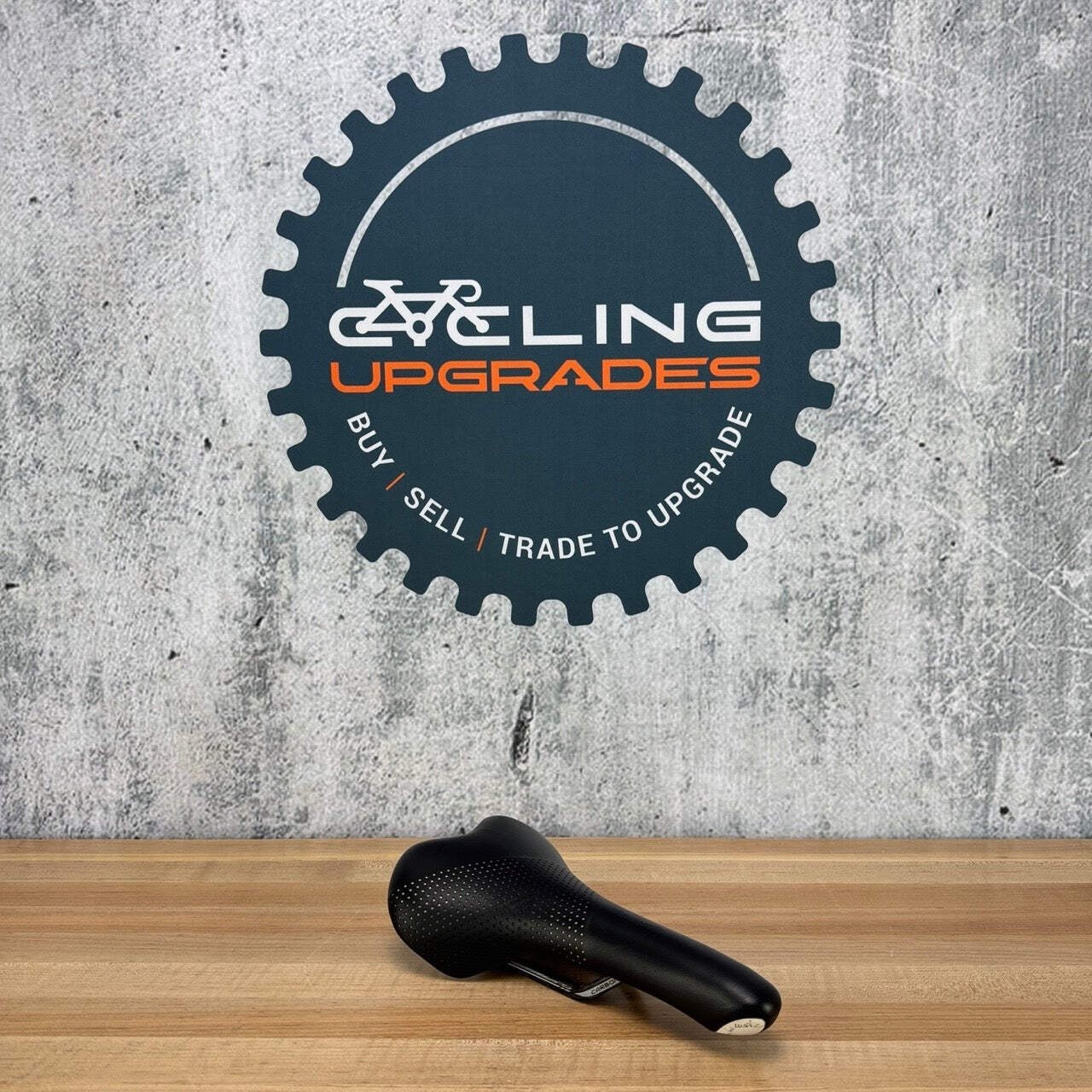 Selle Italia Turbomatic 7x9mm Carbon Rail Custom Cover by Busyman Saddle 273g