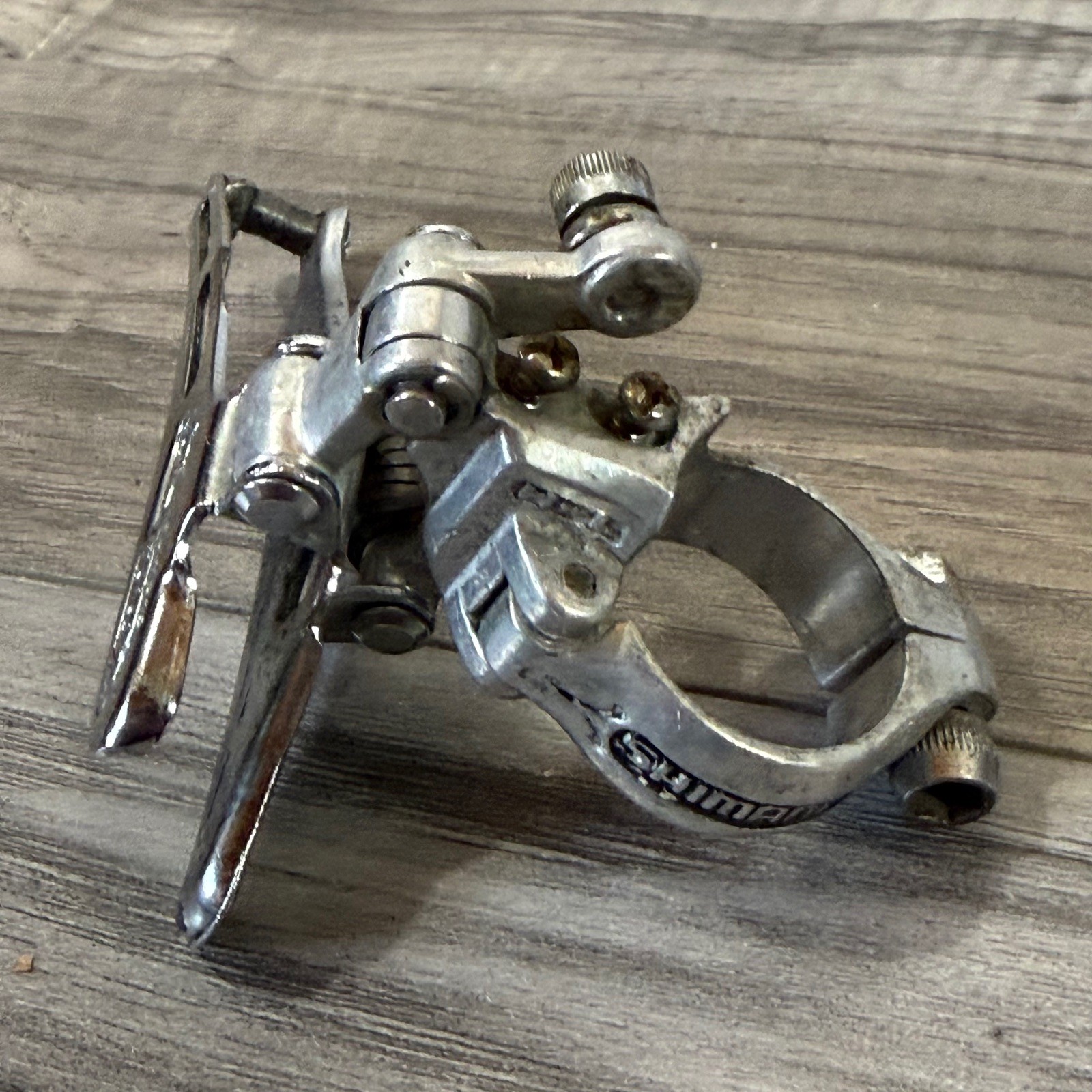 Shimano 600 Arabesque Front Derailleur 28.6 Clamp Bottom Pull