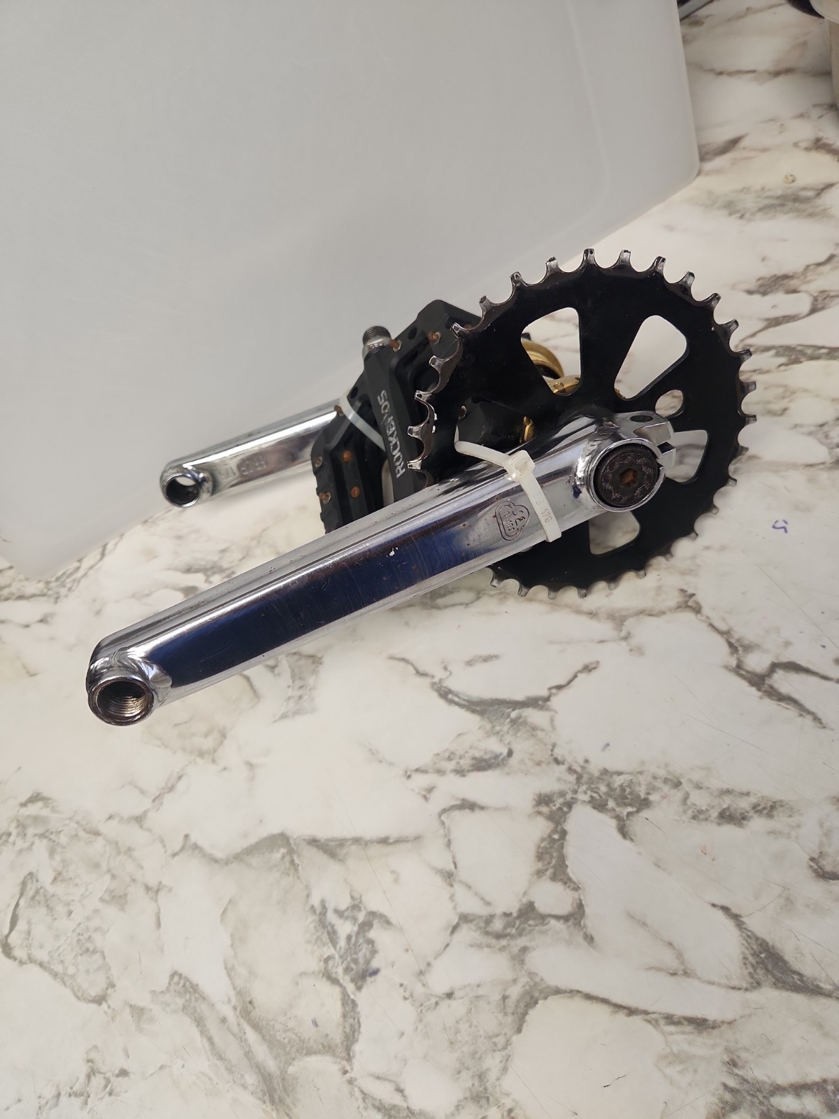SE BIKES Crank Set BMX V-Ridge 175 Cp W/Bb Axle And Pedals