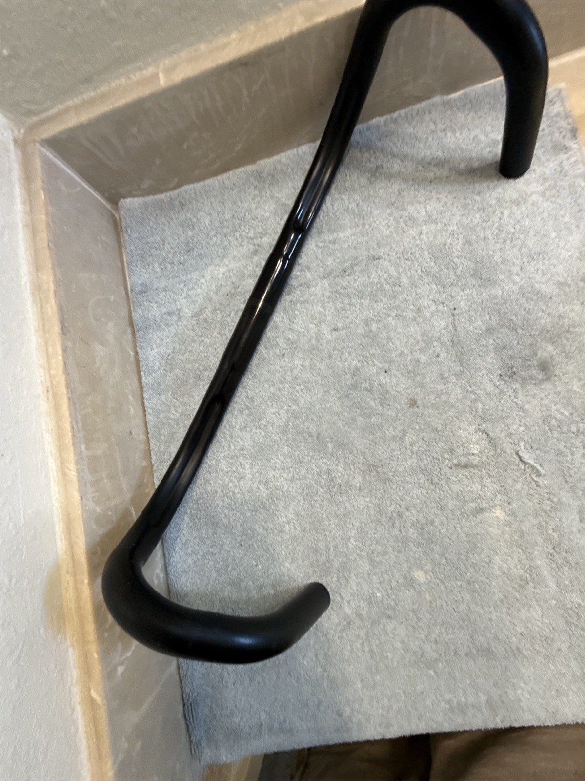MODOLO X-TENOS HANDLEBAR 42cm Wide BLACK ANATOMIC for 26.0 clamp [aha]