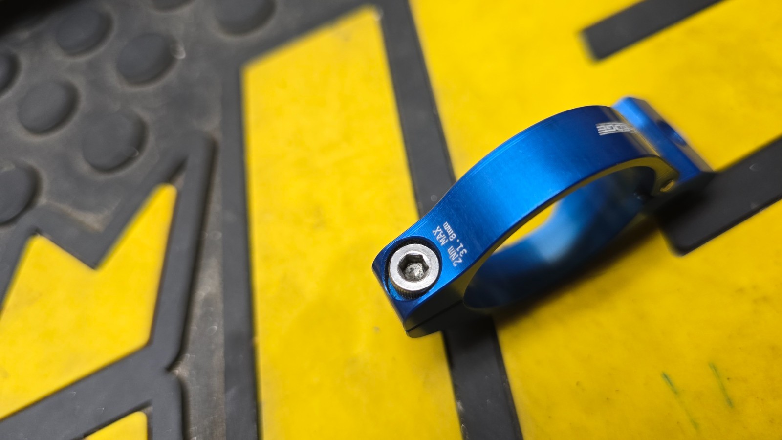 K-edge Braze On Adapter Clamp 31.8mm Blue Anodized Aluminum