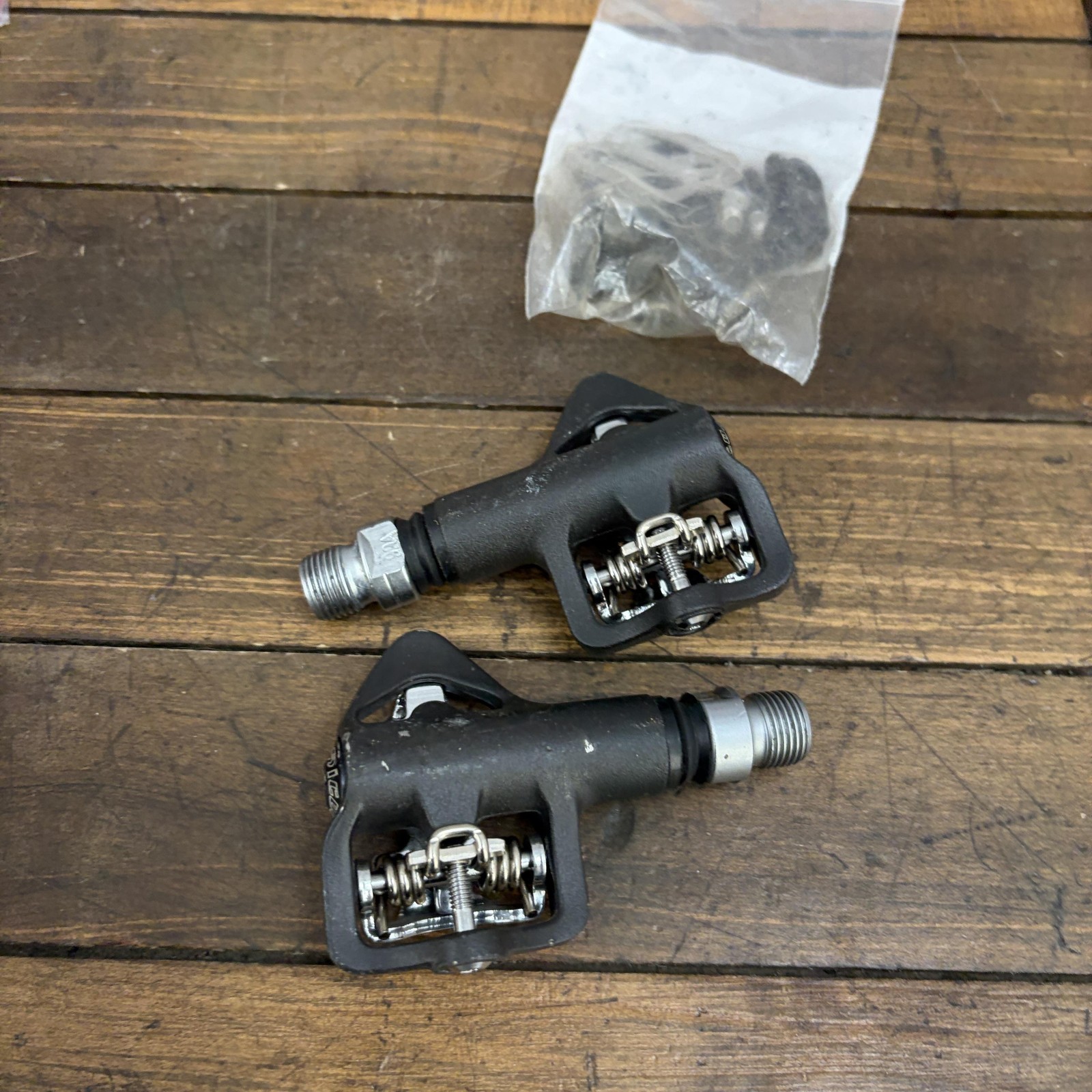 Icon Clipless MTB Bike Pedals 9/16 Black Pair 340g Gravel Cyclocross