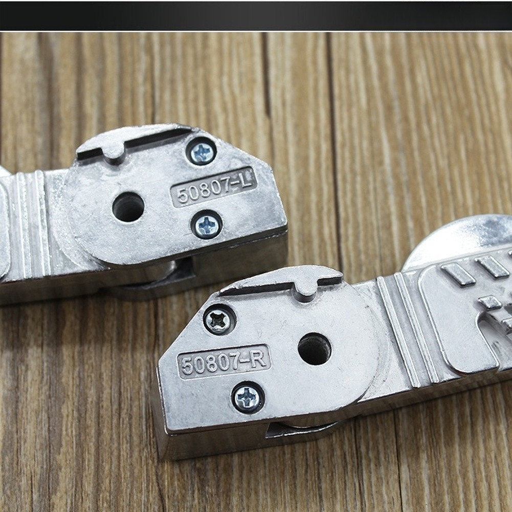 Folding Aluminum Rear Pedals for Motorcycle Footrest 12.5×4.5×2.3cm Silver
