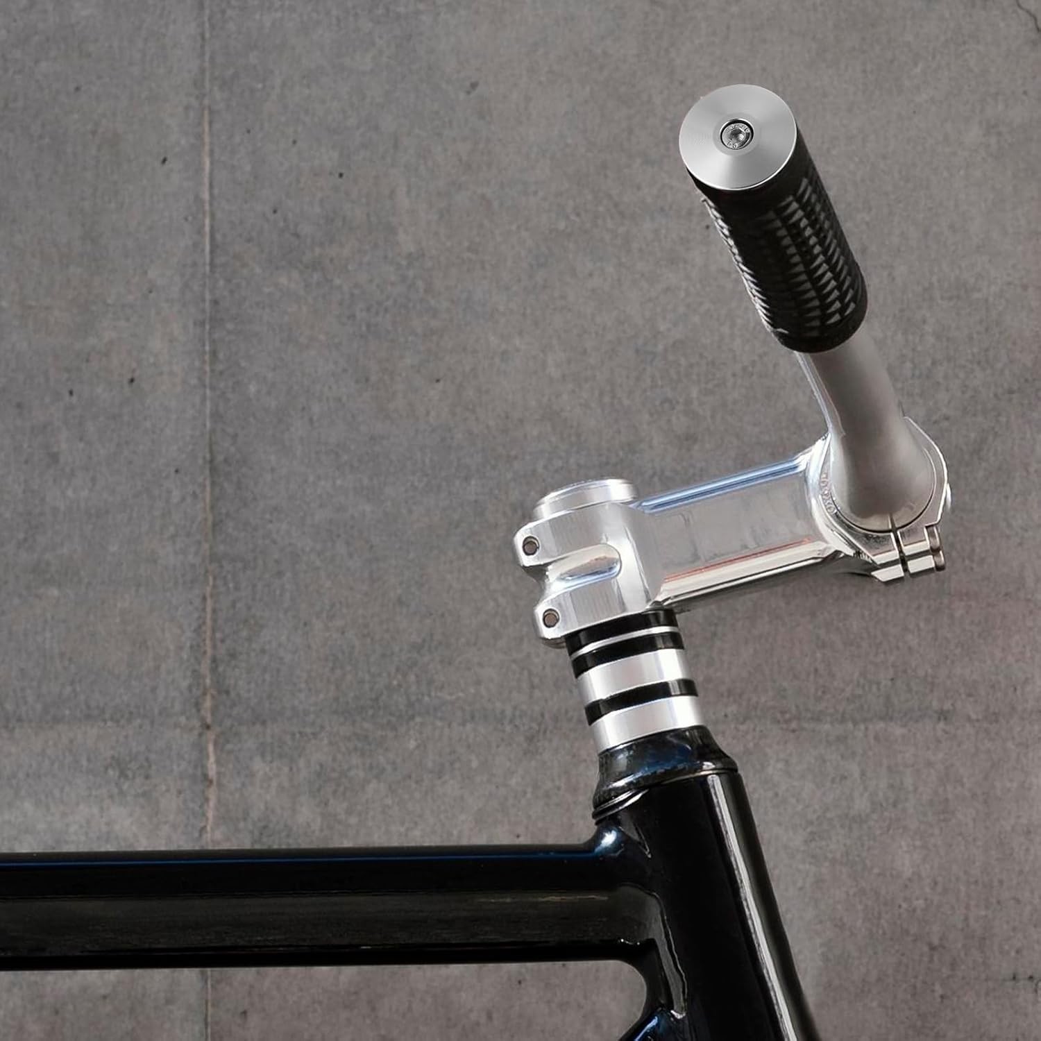 Handlebar End Caps Bar End Plugs Caps, Aluminum Adjustable Bike Bar Ends Silver