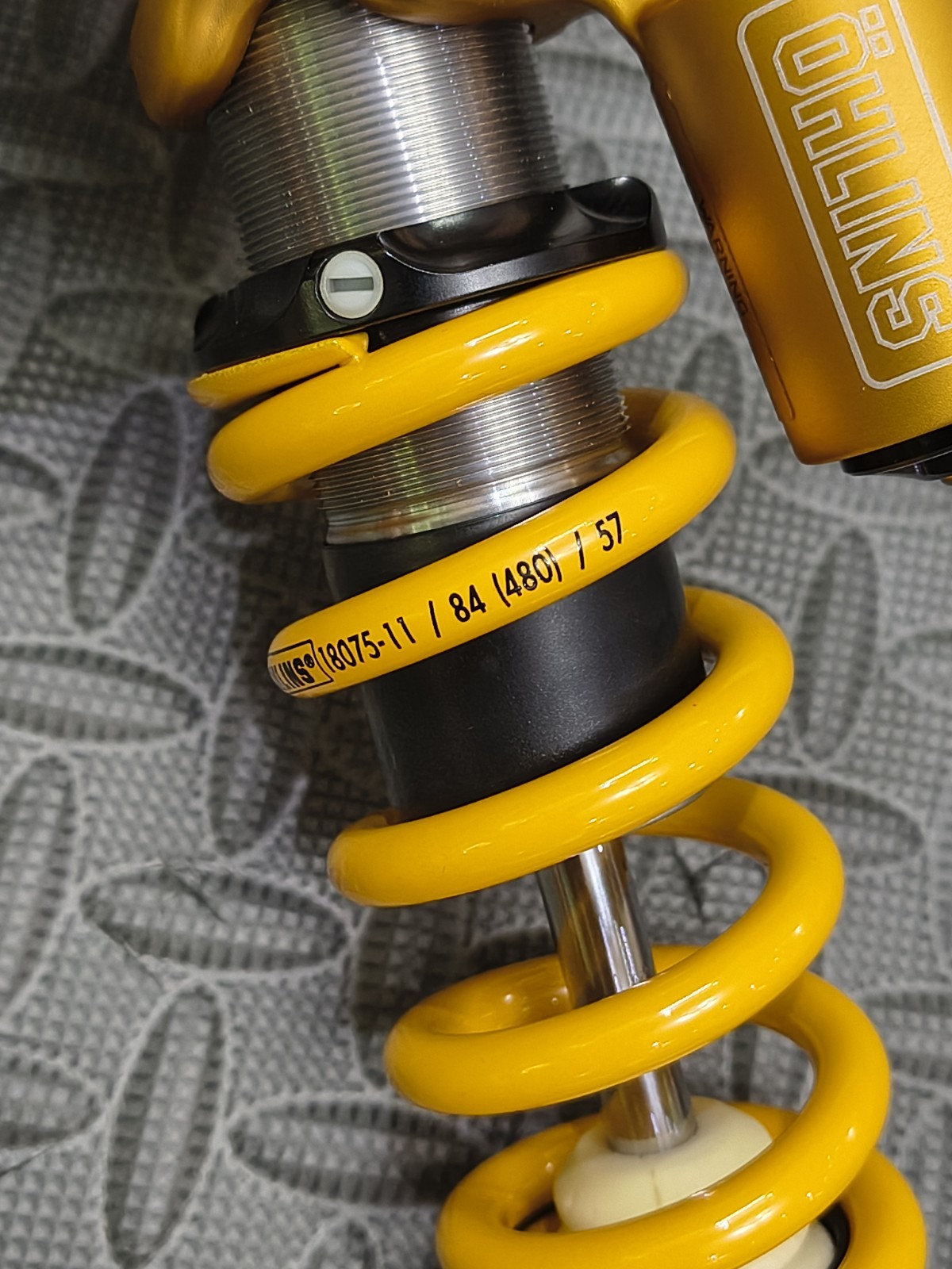 Ohlins TTX Coil Rear Shock 185x55mm Trunnion Damper/458/480/605lbs Coil Spring
