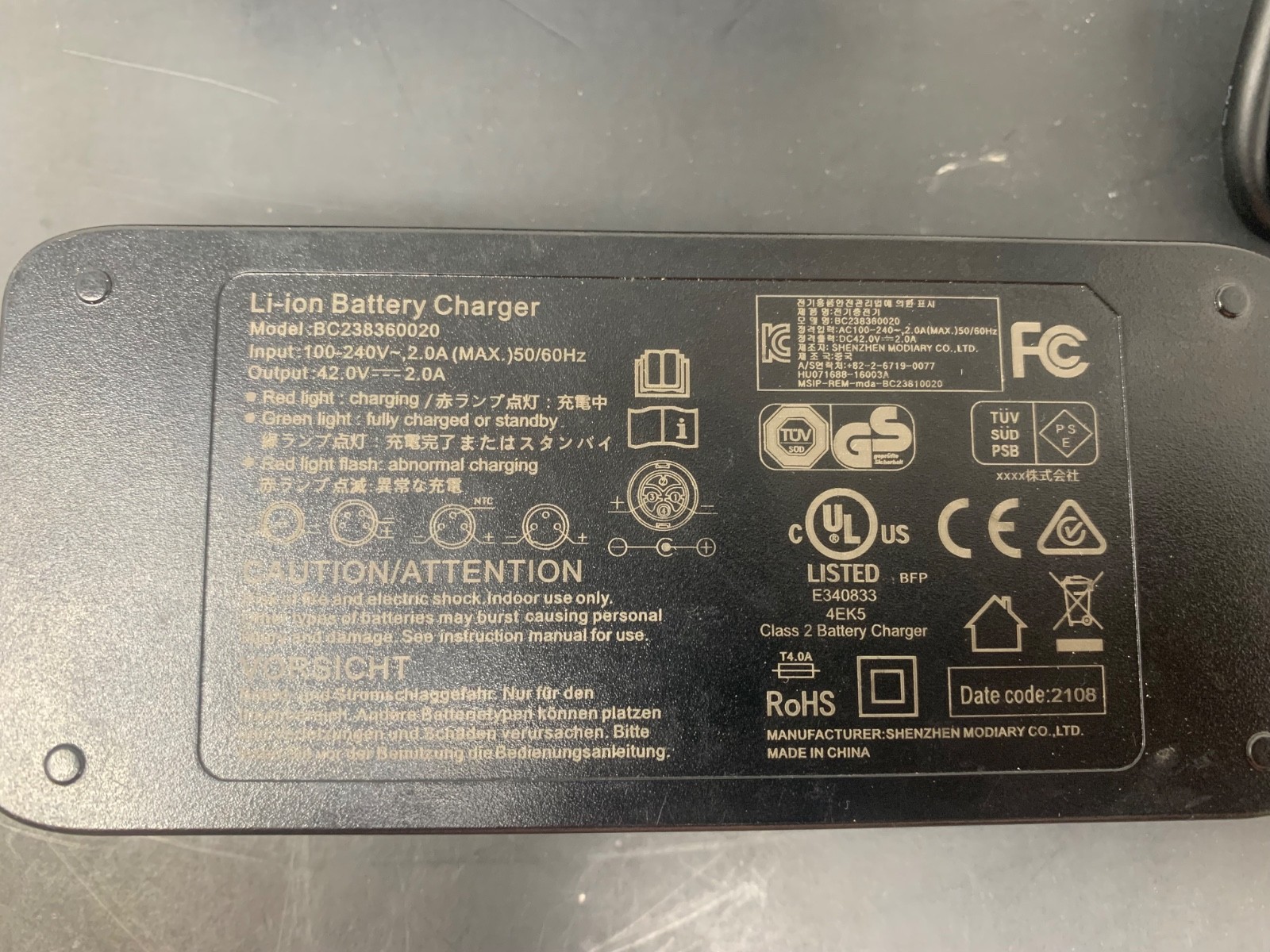 EBikeMotion MDA 42V 4.0A Li-ion Battery Charger BC222360040 UL 1012 New