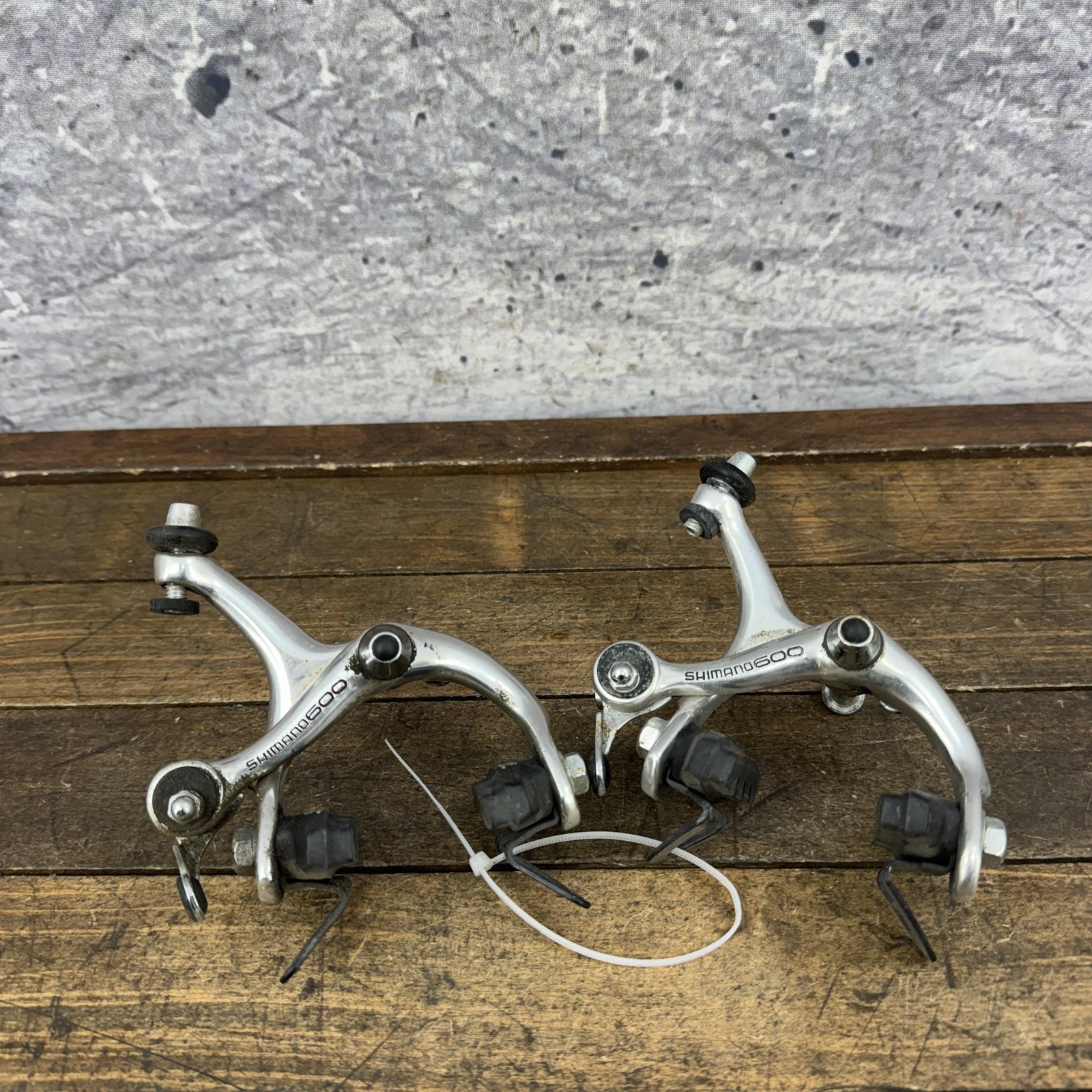 Vintage Shimano 600 BR-6208 Caliper Brakes Set Silver Road Bike Side Pull Japan