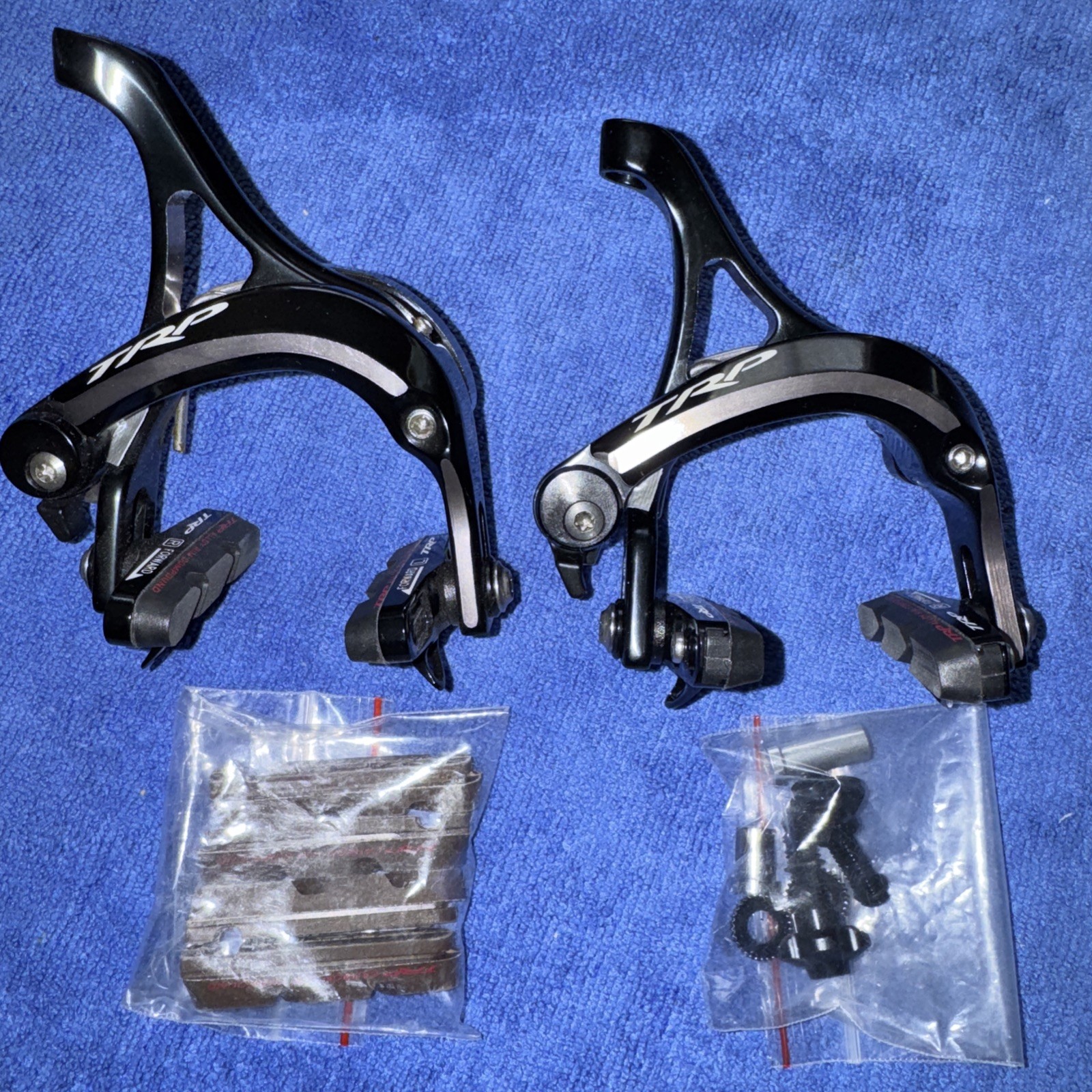 TRP ALUMINUM FORGED ROAD BRAKE SET R870 BLK 336 GRAMS NEW IN OTHER BOX