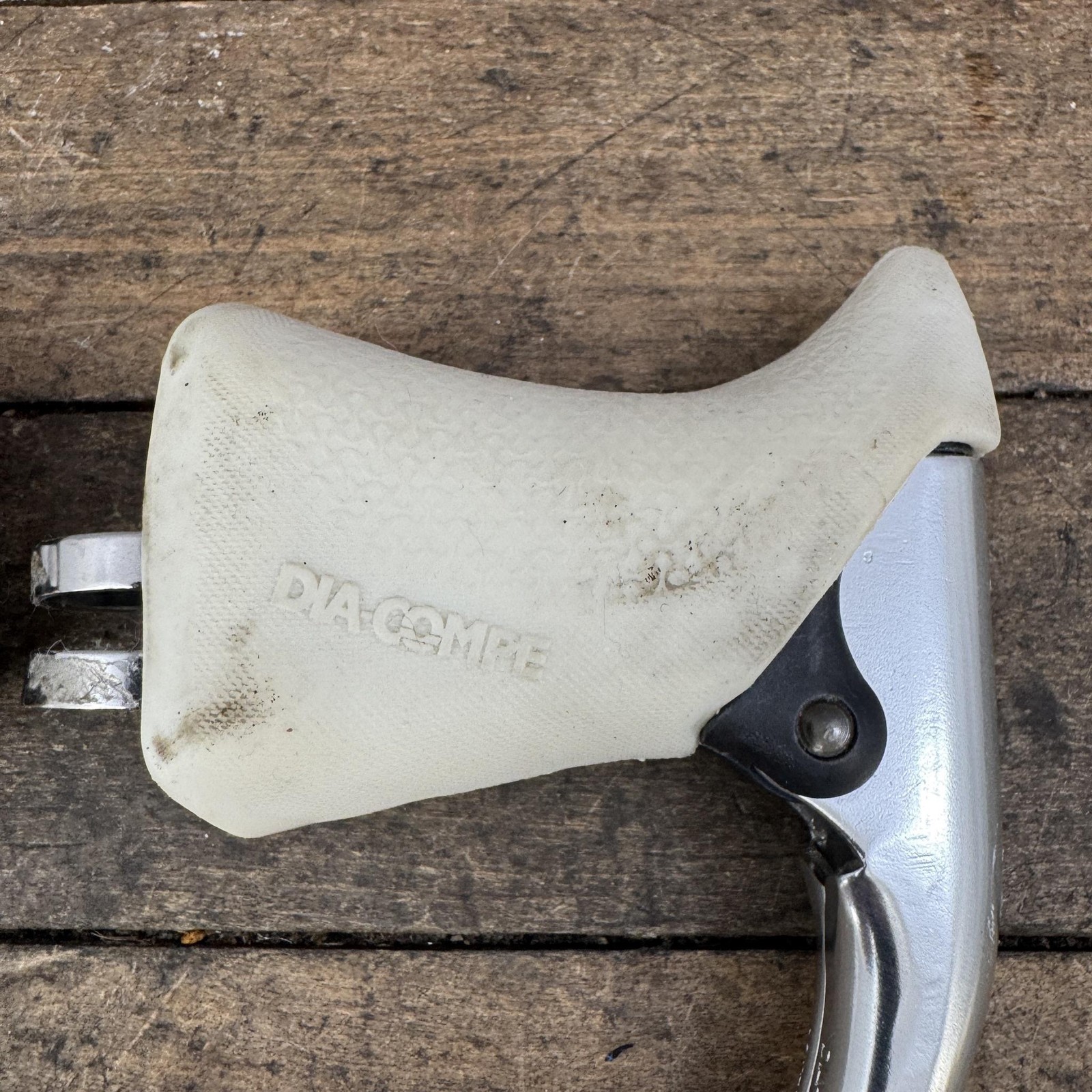 Vintage Dia-Compe BRS Blaze Aero Brake Levers Pair White Hoods 23.8mm Road