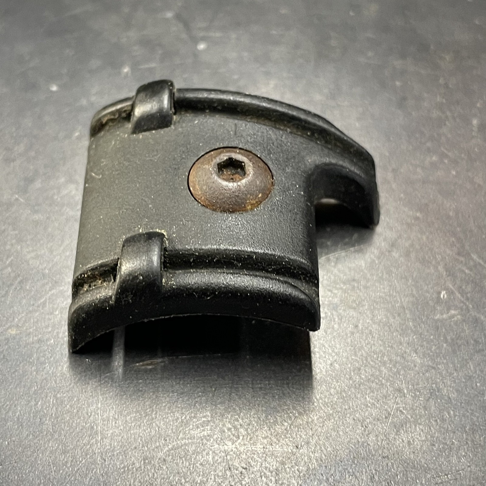 Black Bottom Bracket Derailleur Cable Guide – Used