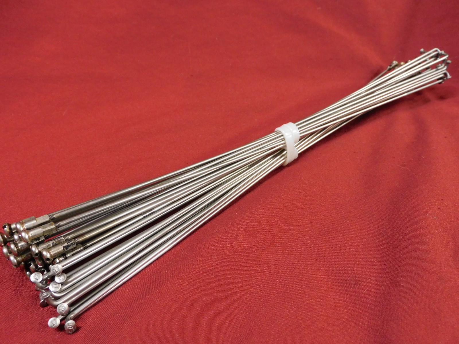 Swiss DT Competition 20 x 285 + 20 x 287 mm x 2.0/1.8 mm Stainless Spokes