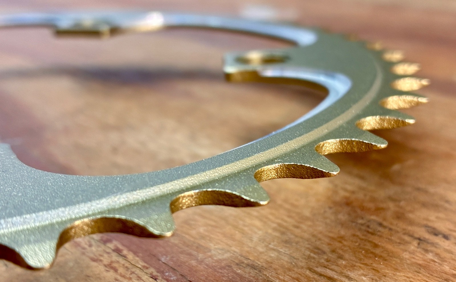 New Chainring 46 tooth 3/32″ 130 bcd Single Ring / Fixed Bronze Gold Color Asia
