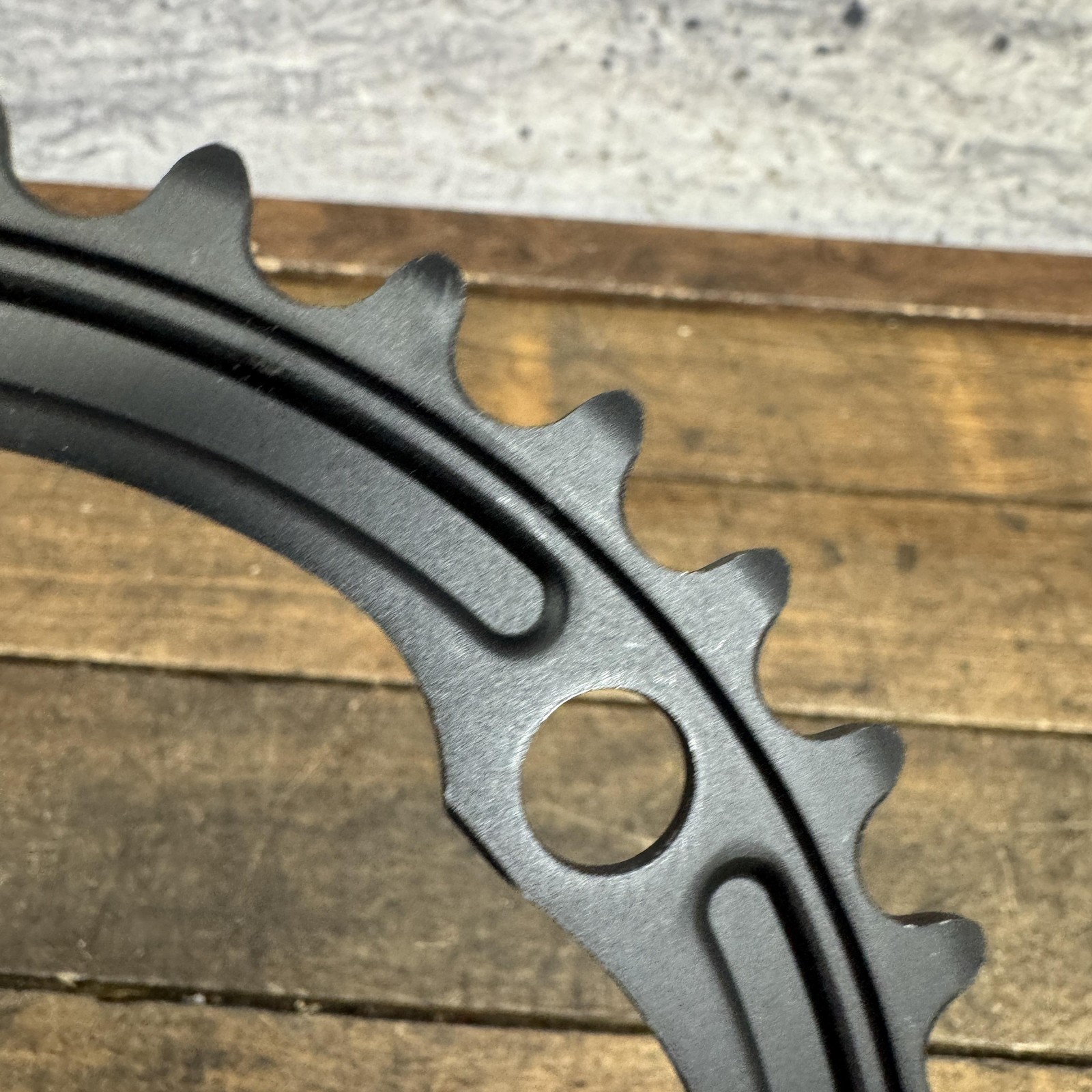 Shimano 34T Chainring 110mm 4-Arm Asymmetrical Black Aluminum Road Bike Inner