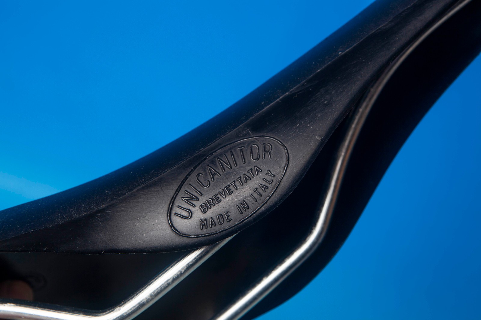 Cinelli Unicanitor ICONA Track/Road Saddle Nylon NOS 276x158mm 298 Gr.