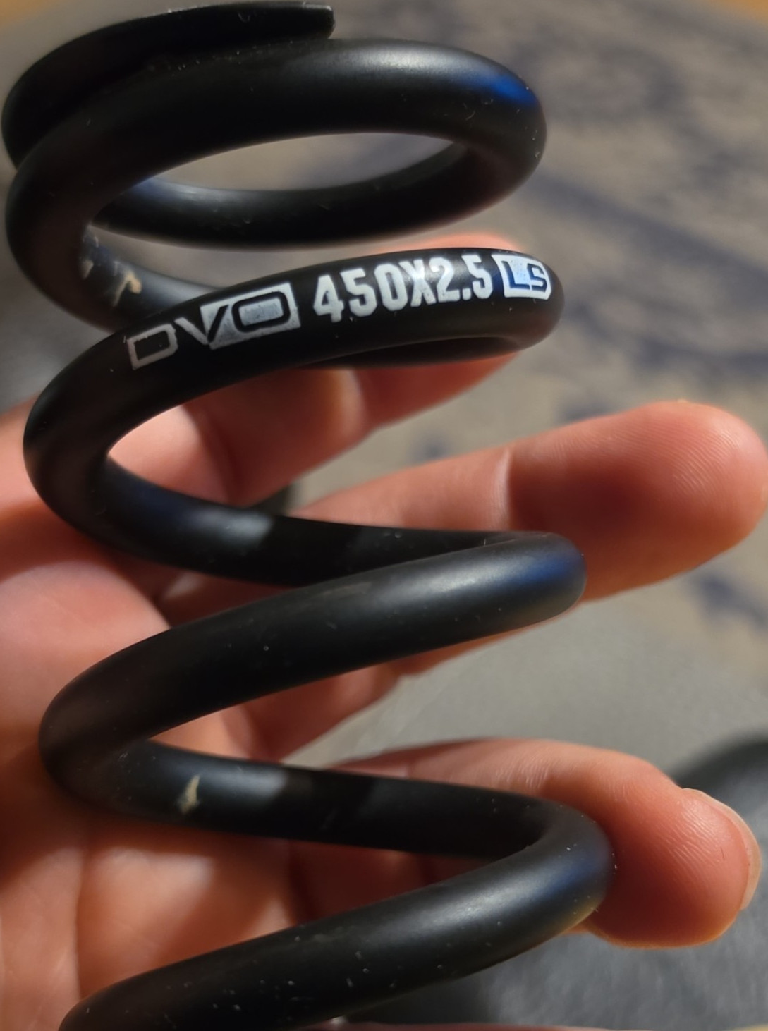 DVO 450X2.5 LS Coil Spring