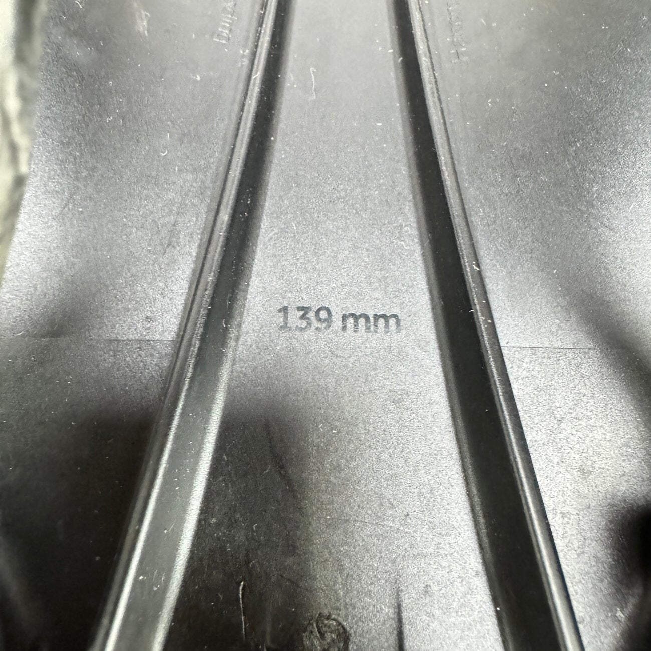 Low Mile! Fizik Antares VS Evo Adaptive 139mm 7x9mm Carbon Rails Saddle 116g