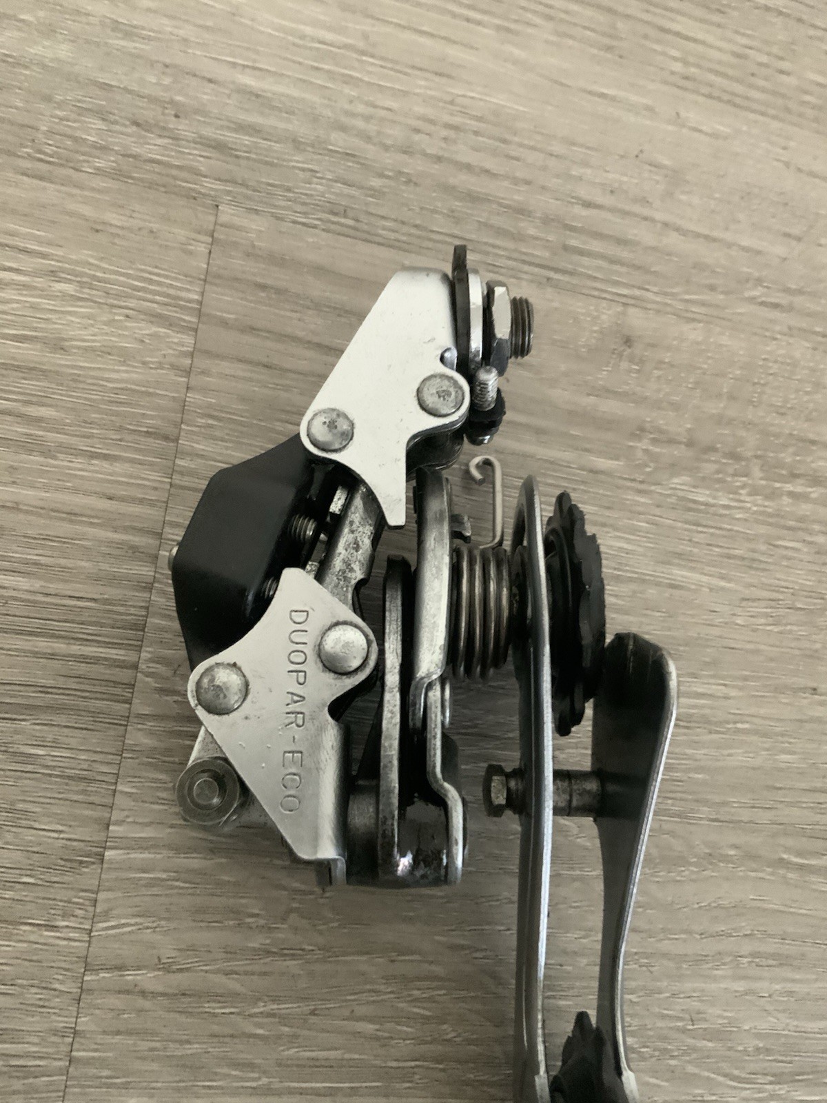 SACHS HURET REAR DERAILLEUR 5, 6, OR 7 SPEED