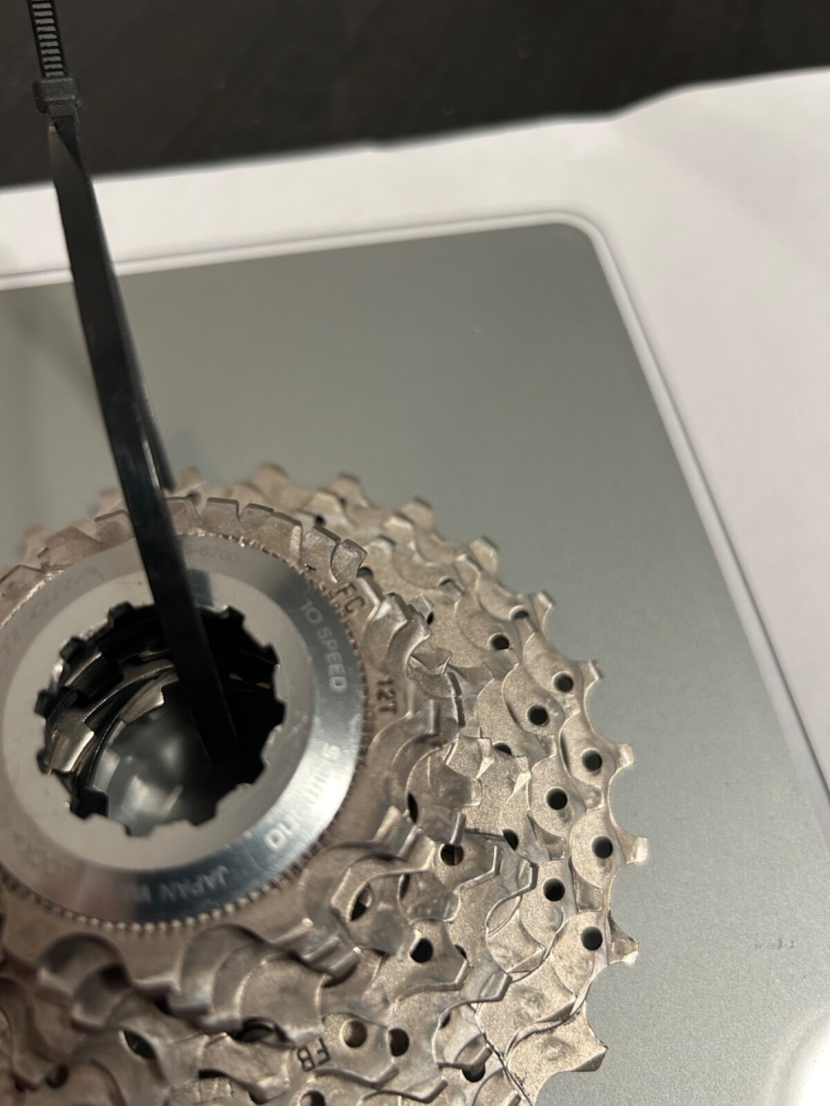 Shimano Ultegra Road Bike Cassette Sprocket CS-6700 10s 12-27T