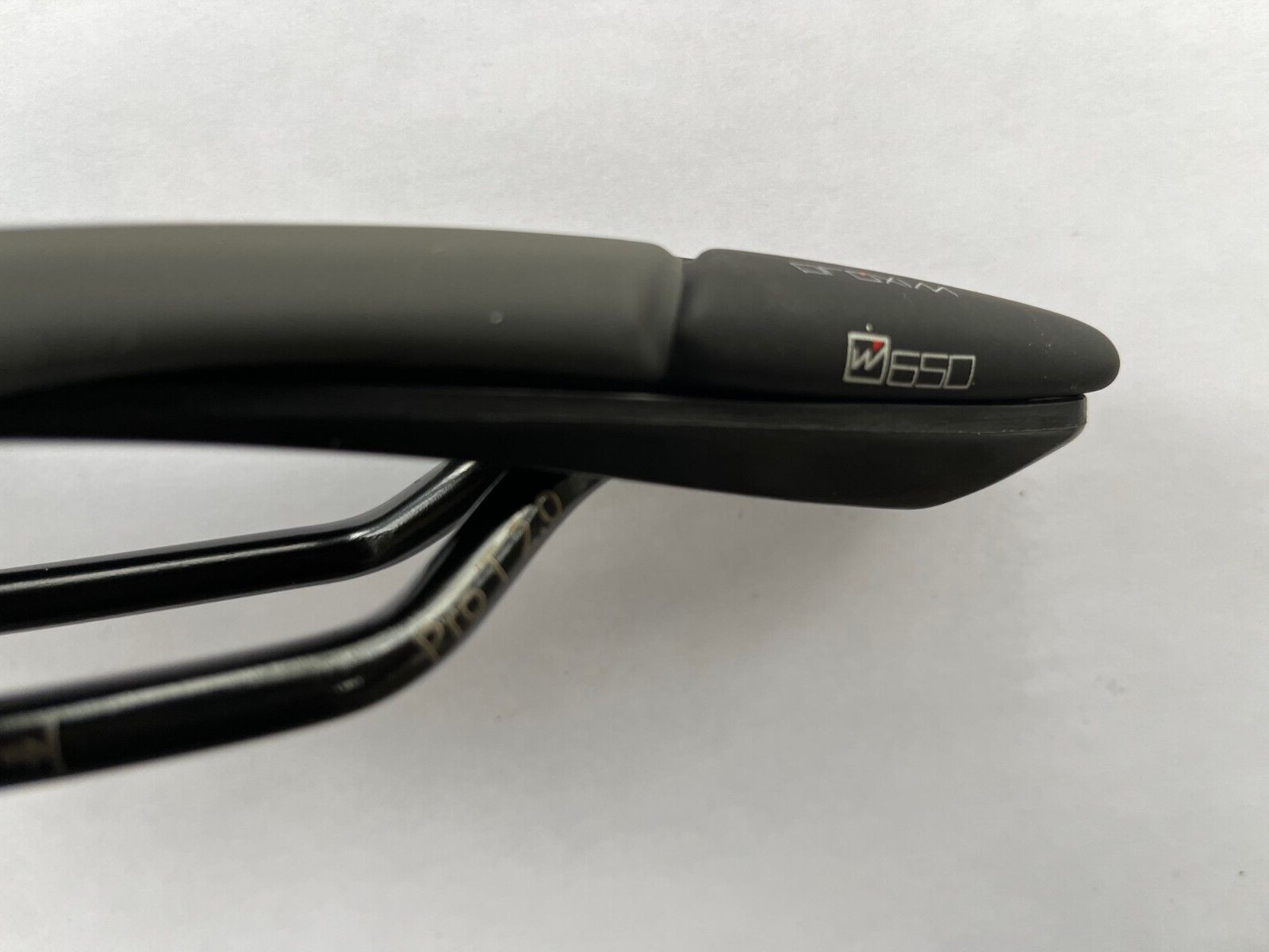 Prologo Proxim W650 Saddle w PAS Pro T2.0 Rails 269g 145x247mm Anthracite/Black