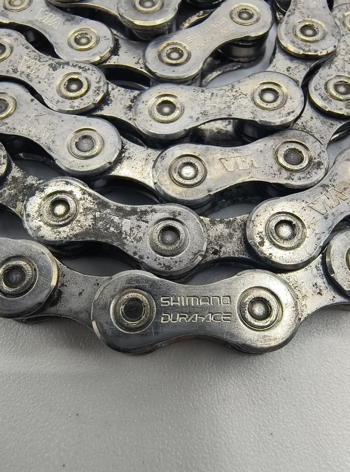 SHIMANO DURA ACE 10 SPEED CHAIN 106 LINKS MODEL 7801