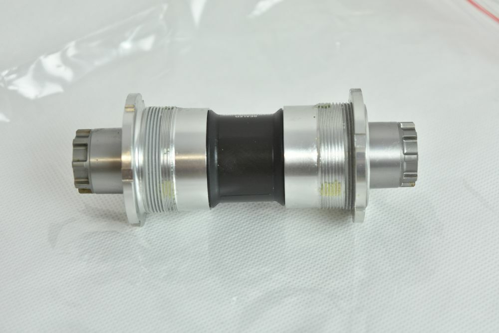 SHIMANO DURA ACE bb-7700 octalink bottom bracket !! BSA, 109,5mm ! 68mm NOS, NIB