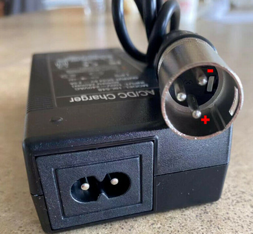 48V 2A Li-ion Lithium Battery Charger 54.6V/2A 13S 3-pin XLR plug