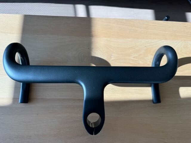 New Handlebar 2024 Carbon Fiber Road or Gravel Bicycle Integrated Cycling 400×90