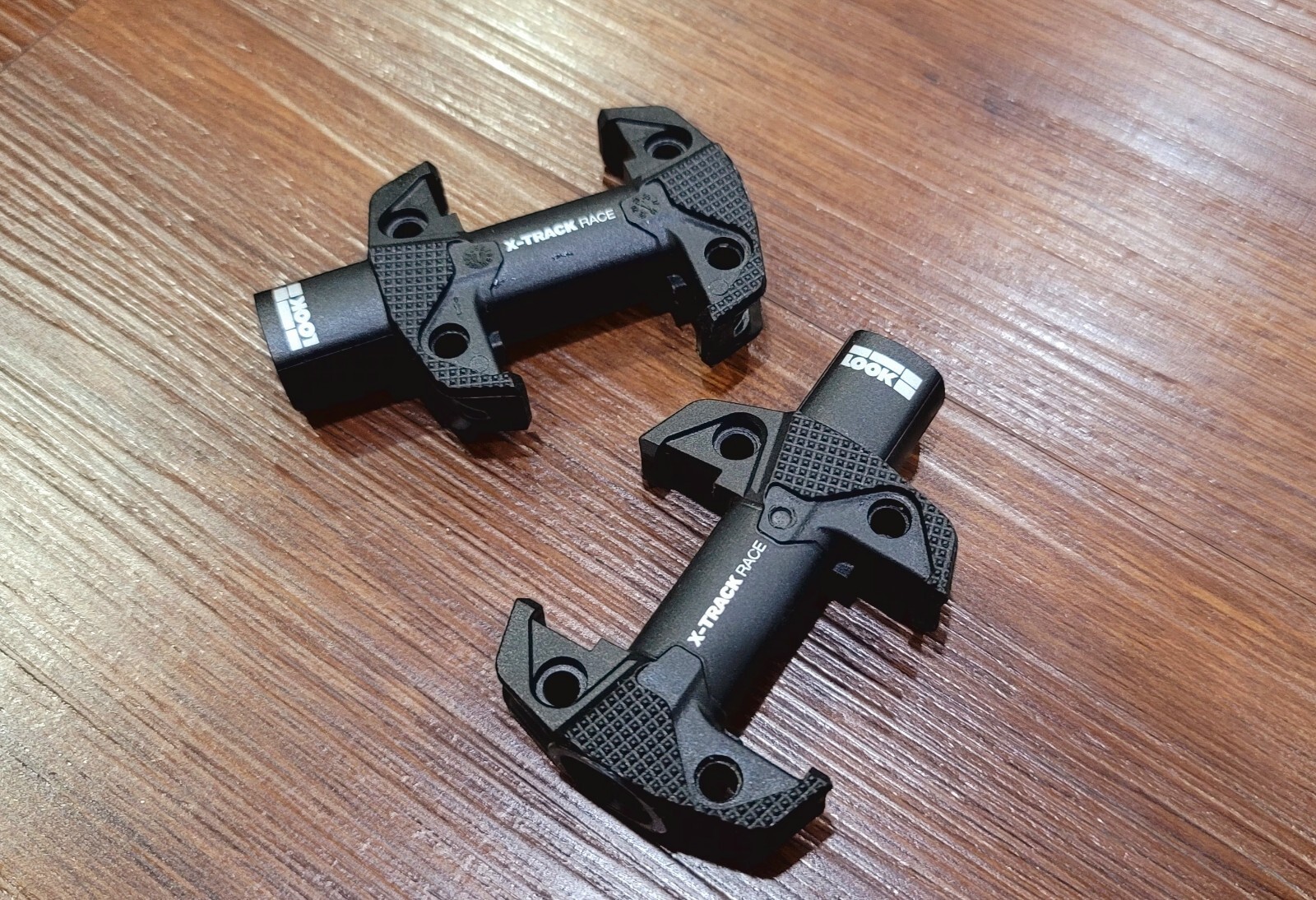 X-TrLook X-TRACK RACE COMPOSITE BODY Assembly – Right and Left SET
