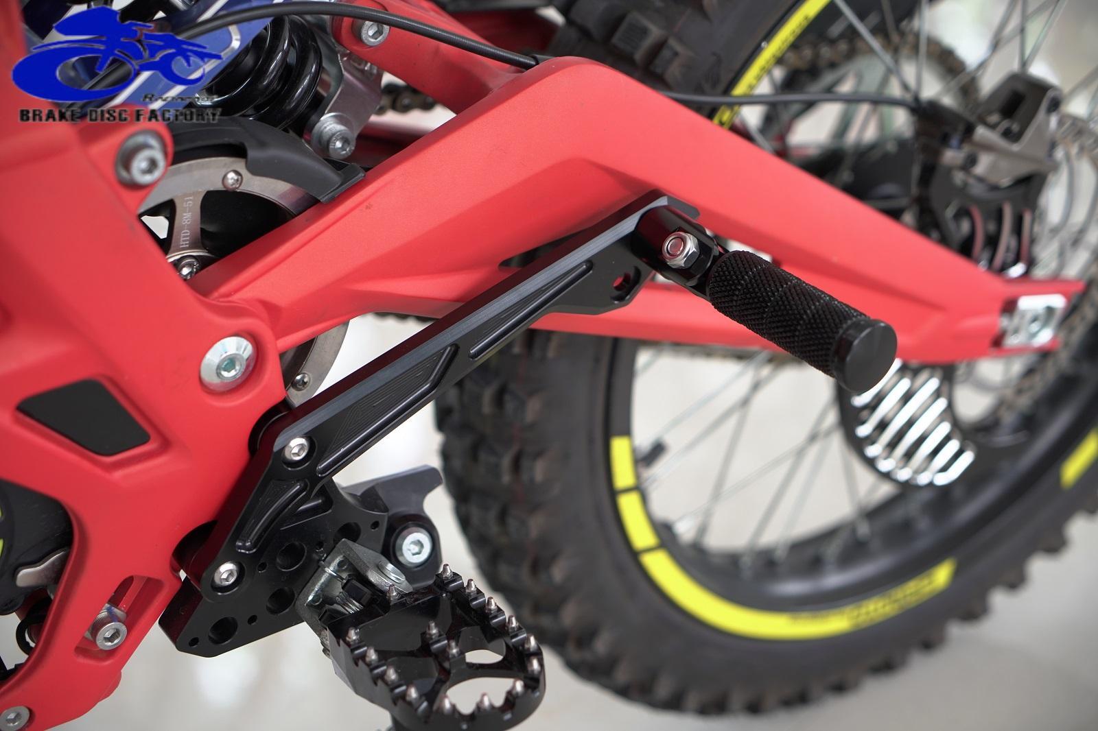 Rear Foot Pegs Pedal Bracket For SUR-RON X Light Bee X For 79Bike Falcon M Black
