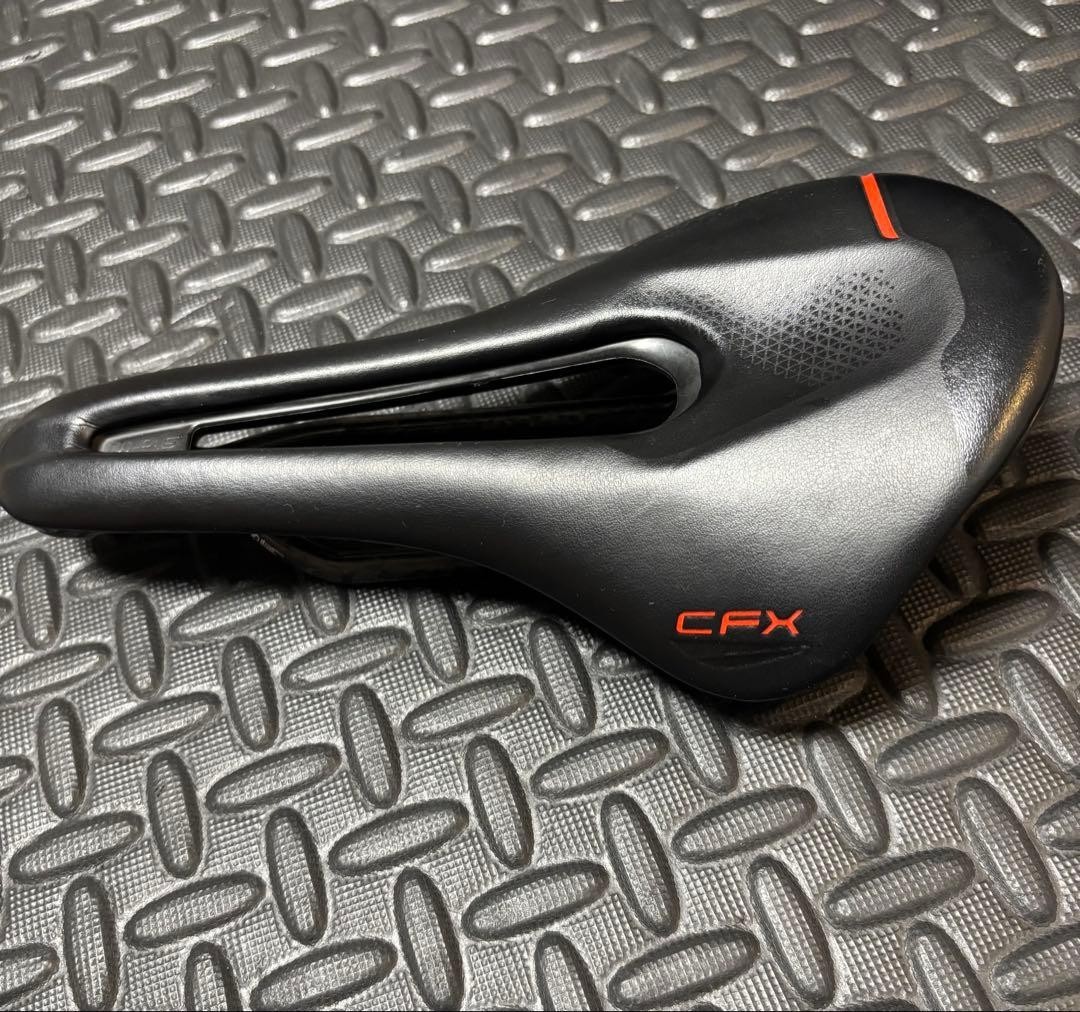 Sera San Marco Saddle Short Fit 2.0 Carbon FX Saddle for Bicycles #26040101