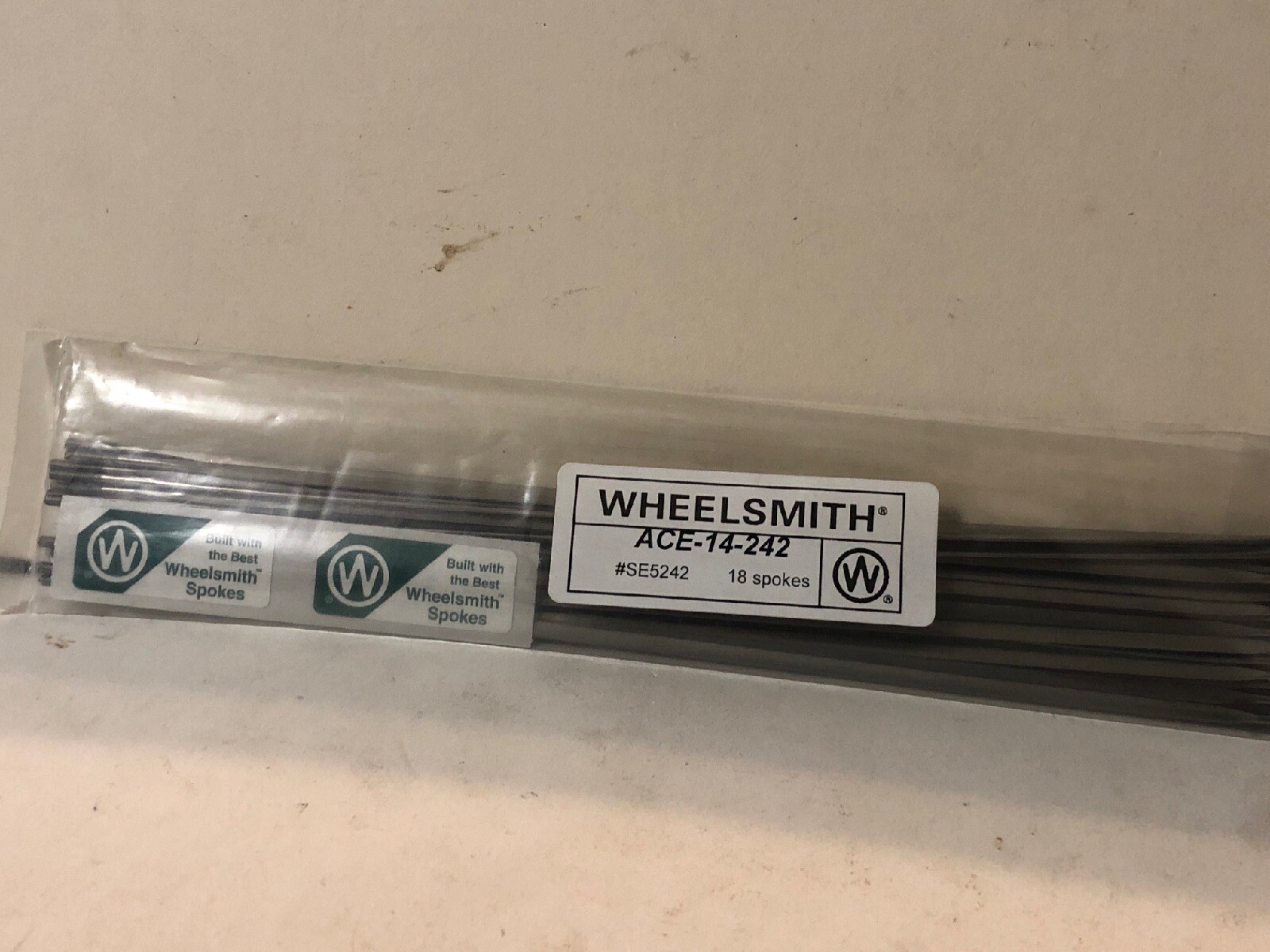 NEW Wheelsmith ACE14-242mm Blade Spokes Bag of 18