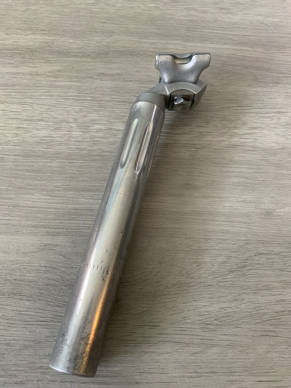 CAMPAGNOLO SUPER RECORD SEAT POST 27.2 MM 220 MM TOTAL LENGTH 206 GRAMS