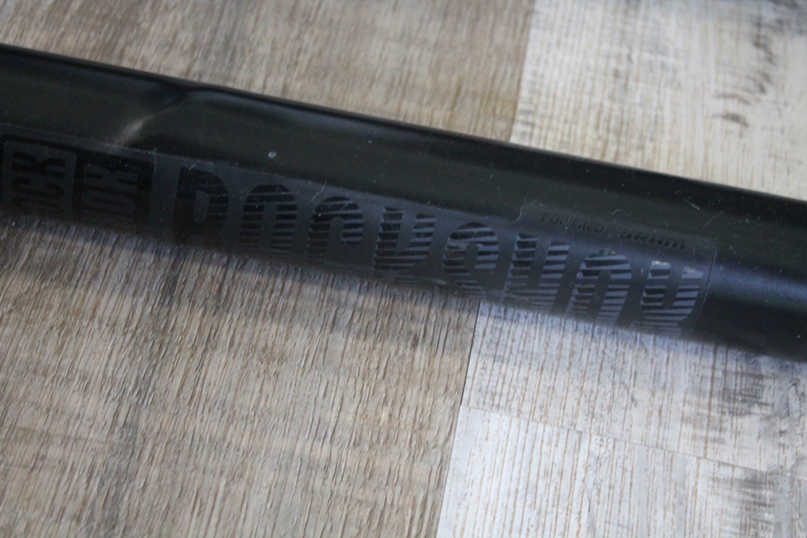RockShox Yari 27.5in Fork 150mm Solo Air Lockout 1 1/8 Threadless boost