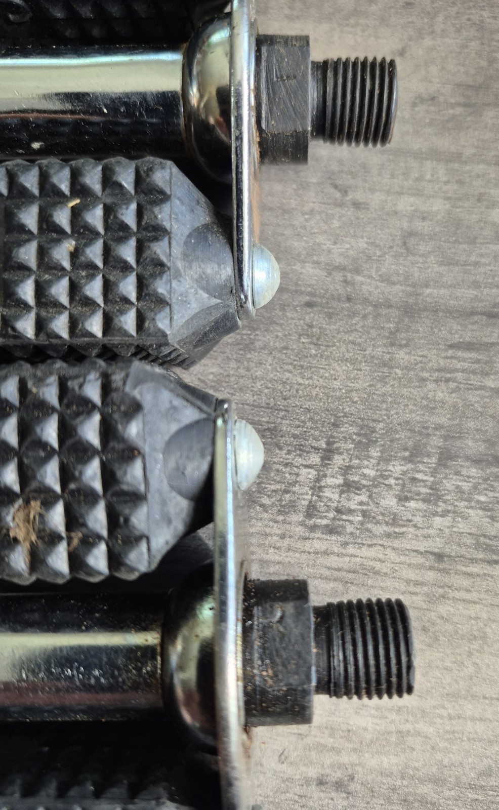 CycleRite GentsNo.20( N.i.B.)Rubber/Steel Pedals 1/2 in Axle Black/Silver