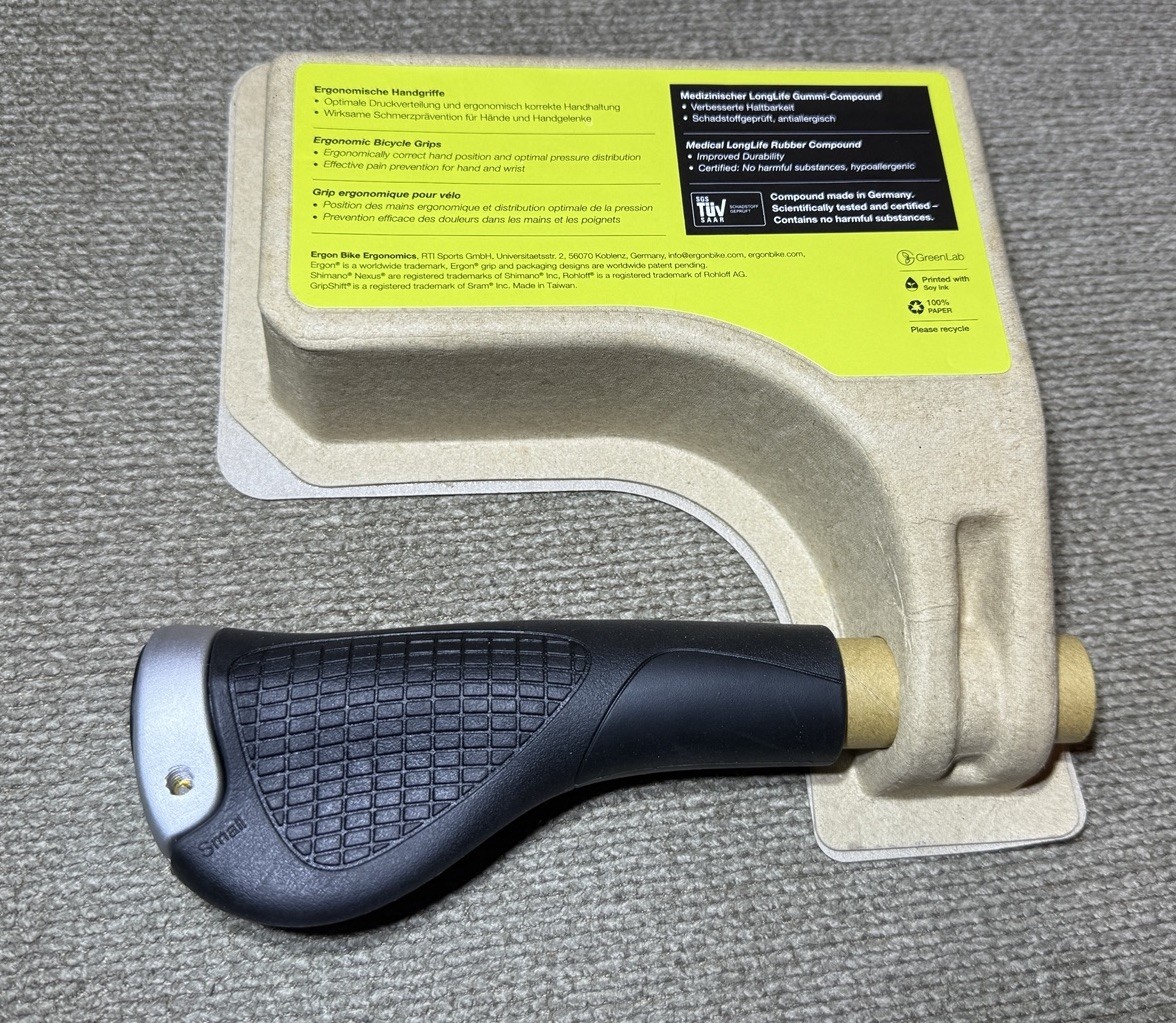 Ergon GP1-S Small Ergo Handlebar Bike Grips MTB / Hybrid / Commuter Black & Gray