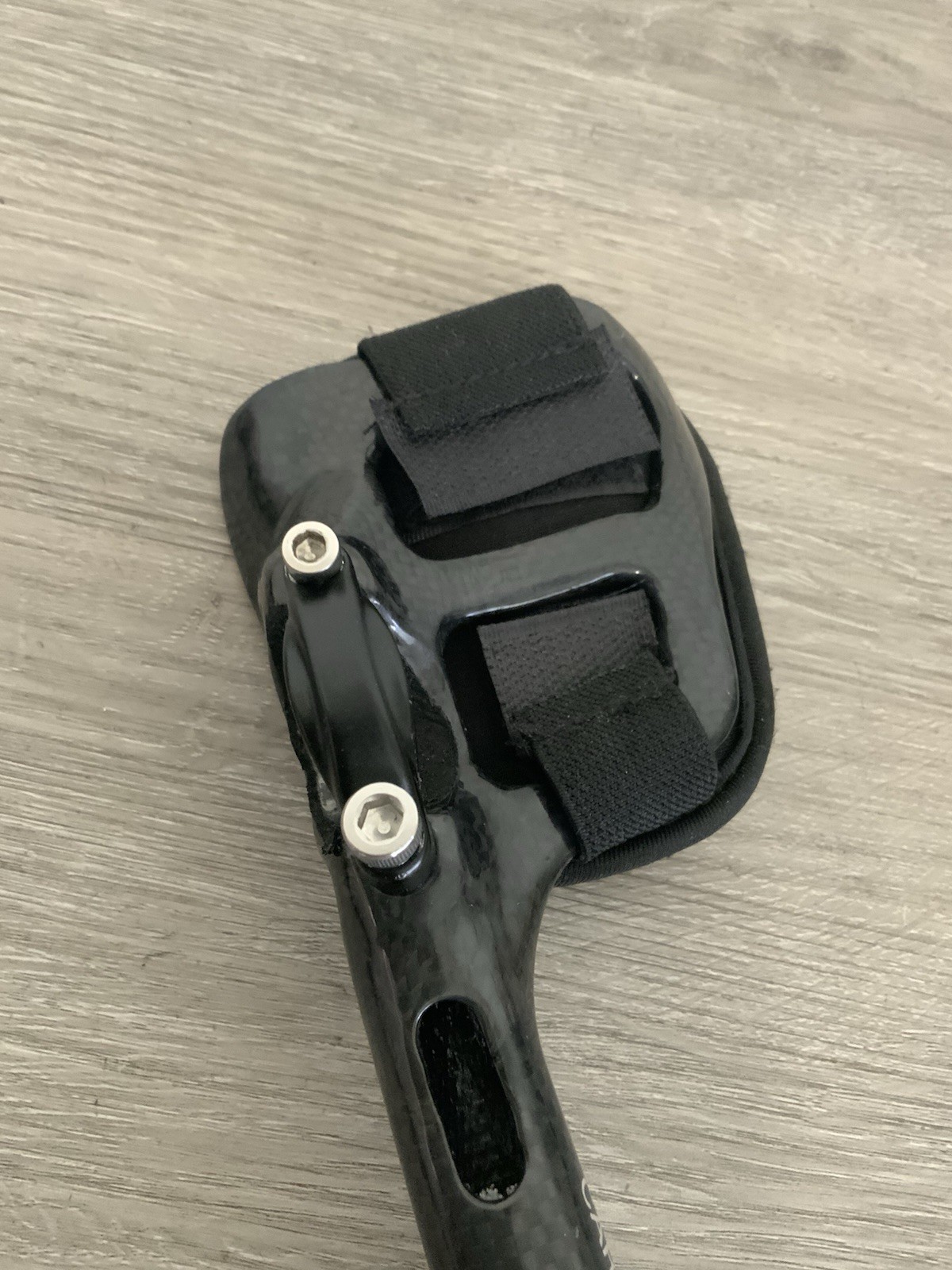 PLATT CARBON BAR EXTENSIONS (2) W/ ARM RESTS & PADS 34 CM 31.8 MM CLAMP 334 GRAM