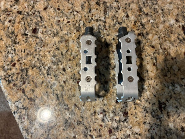 Wellgo M141 Flat Pedals
