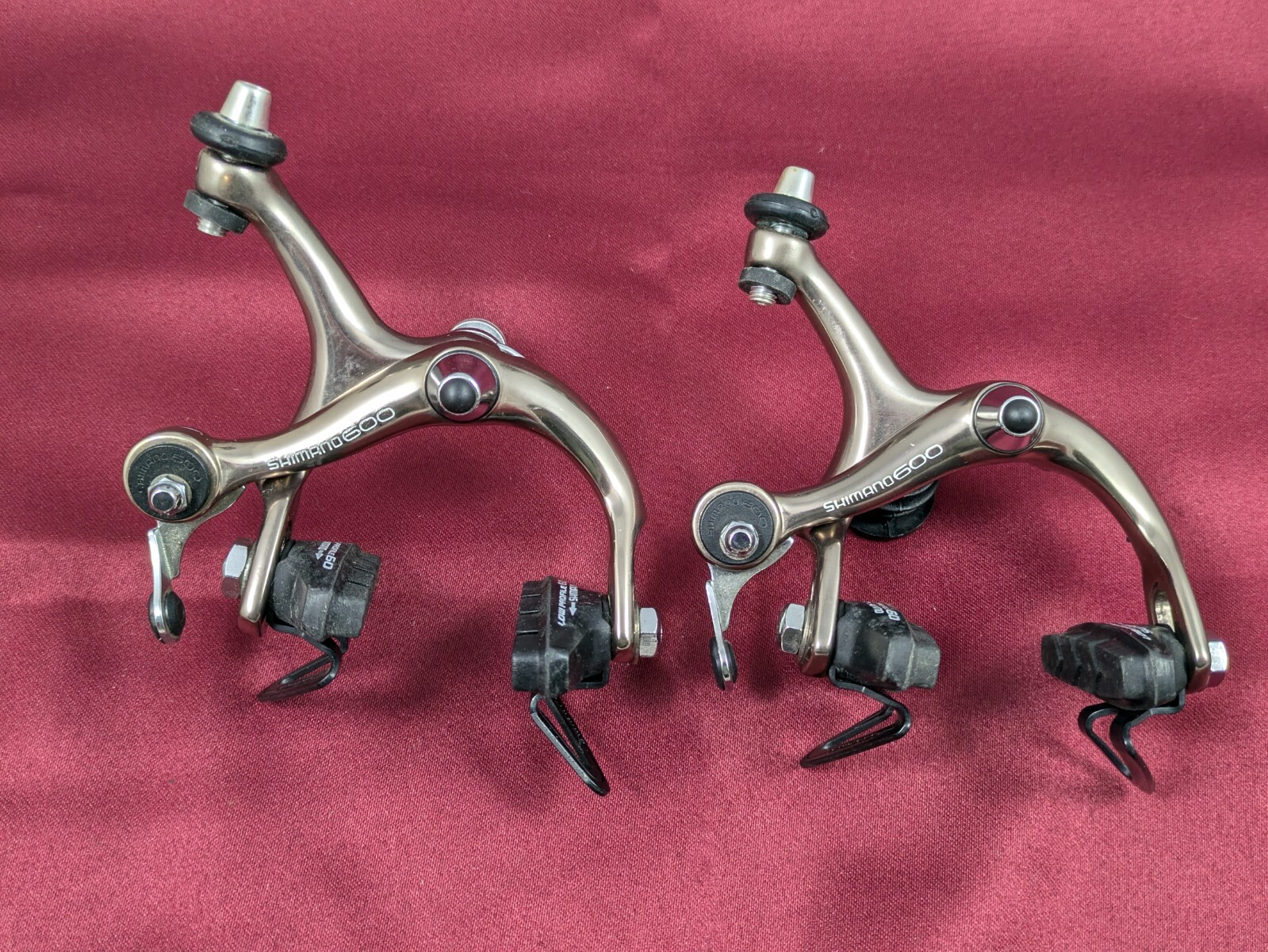 Shimano 600 F&R Brake Caliper Set BR-6208 Side-Pull Bronze Shimano Pads NOS B45