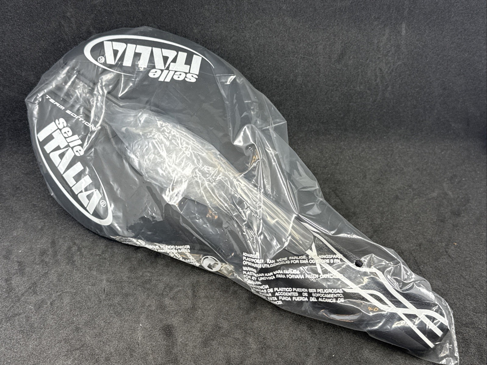 Selle Italia SP-01 SuperFlow Team Edition Prof 5.0 L3 285mm x 140mm