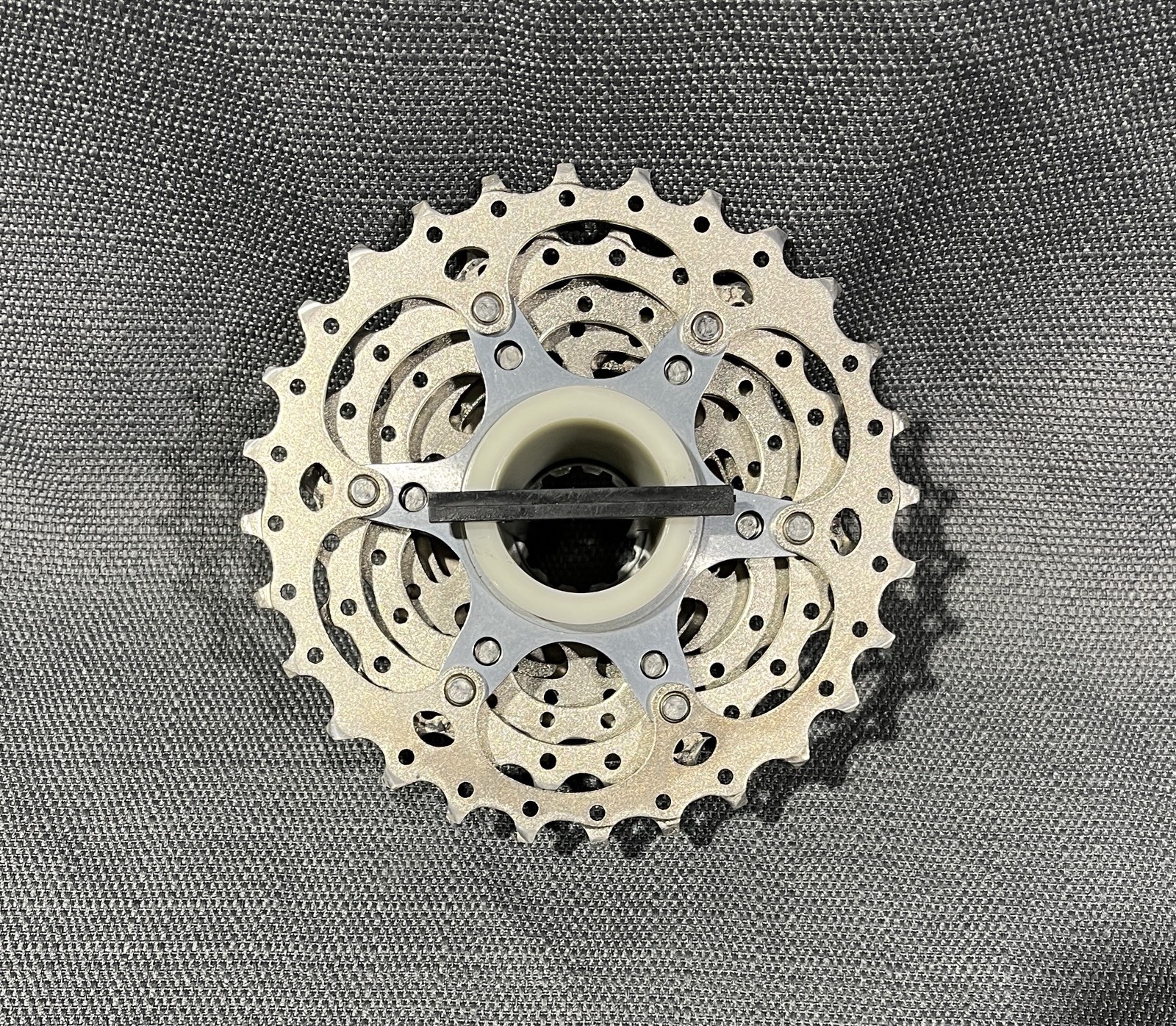 Shimano Ultegra CS-6700 Road Cassette 11-28t 10 Speed 230g Silver