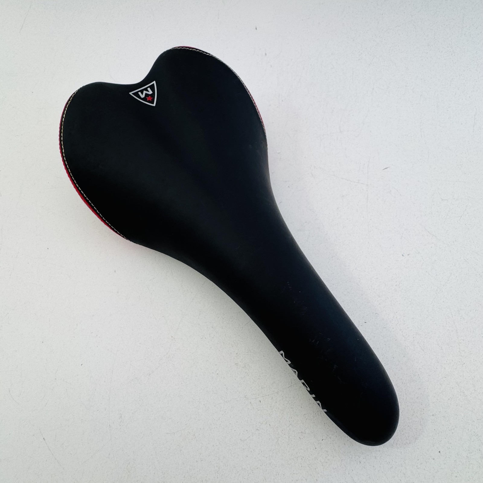 Marin Bicycle Saddle Seat Velo Black Red Racing Road MTB Hybrid Bike A66
