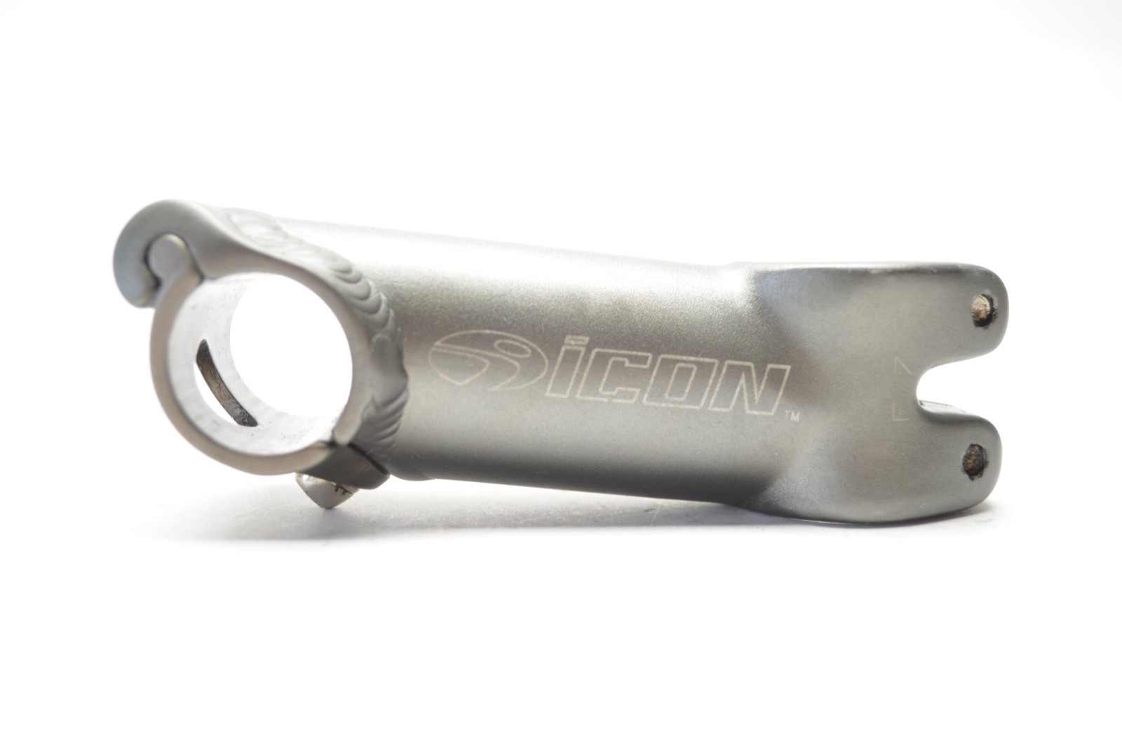 ICON 90 MM REACH BICYCLE GRAY 6 DEG 1 1/8″ THREADLESS STEM HINGED 25.4 MM CLAMP