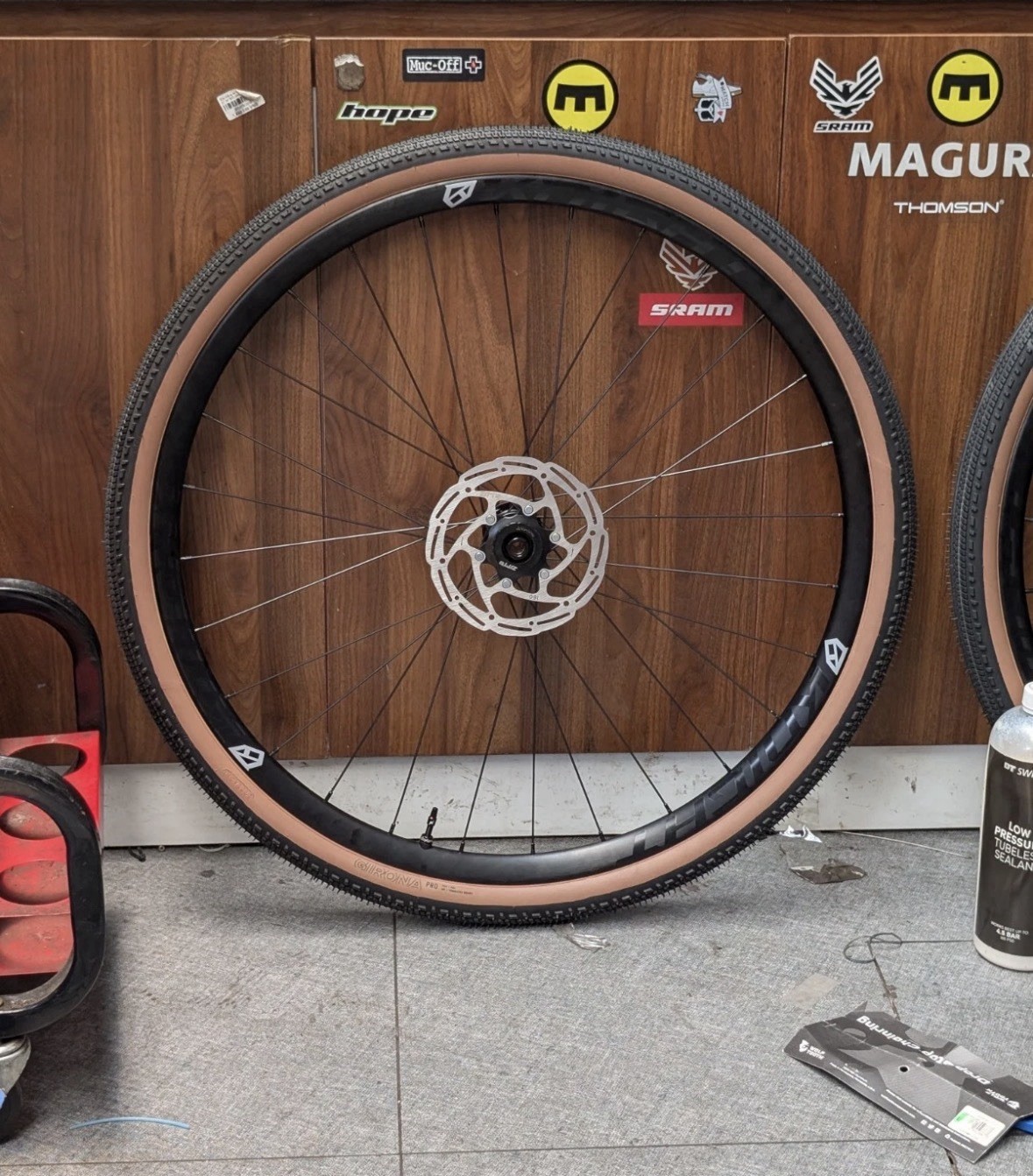 10 Count 28 Hole KNIGHT COMPOSITES 700c Disc 25mm Gravel/Road Alloy Rims Rimset