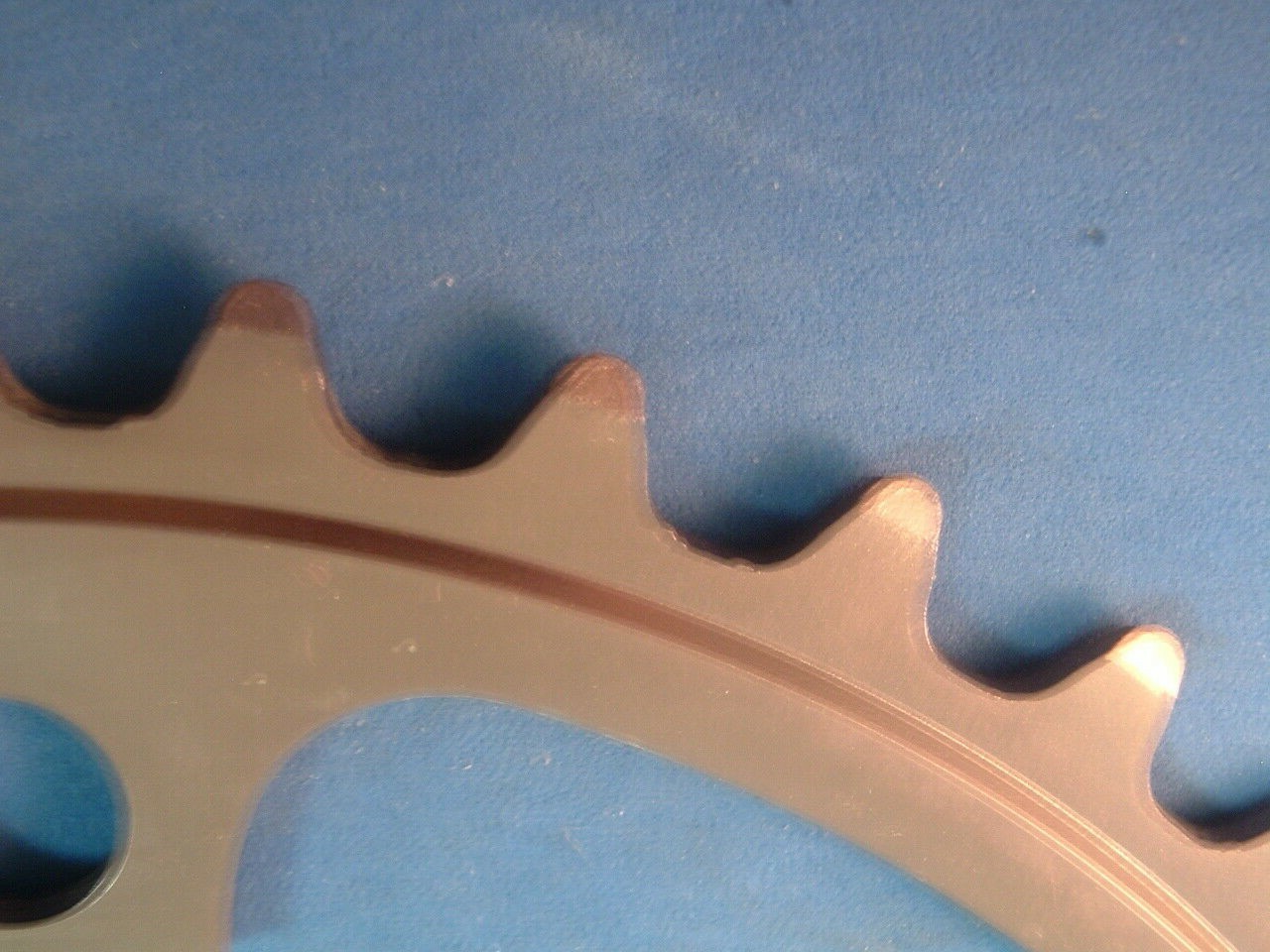 Shimano 600 42T Biopace LD NEW / NOS Chainring Oval- 6/7/8/9-Spd-130MM-Bronze NM