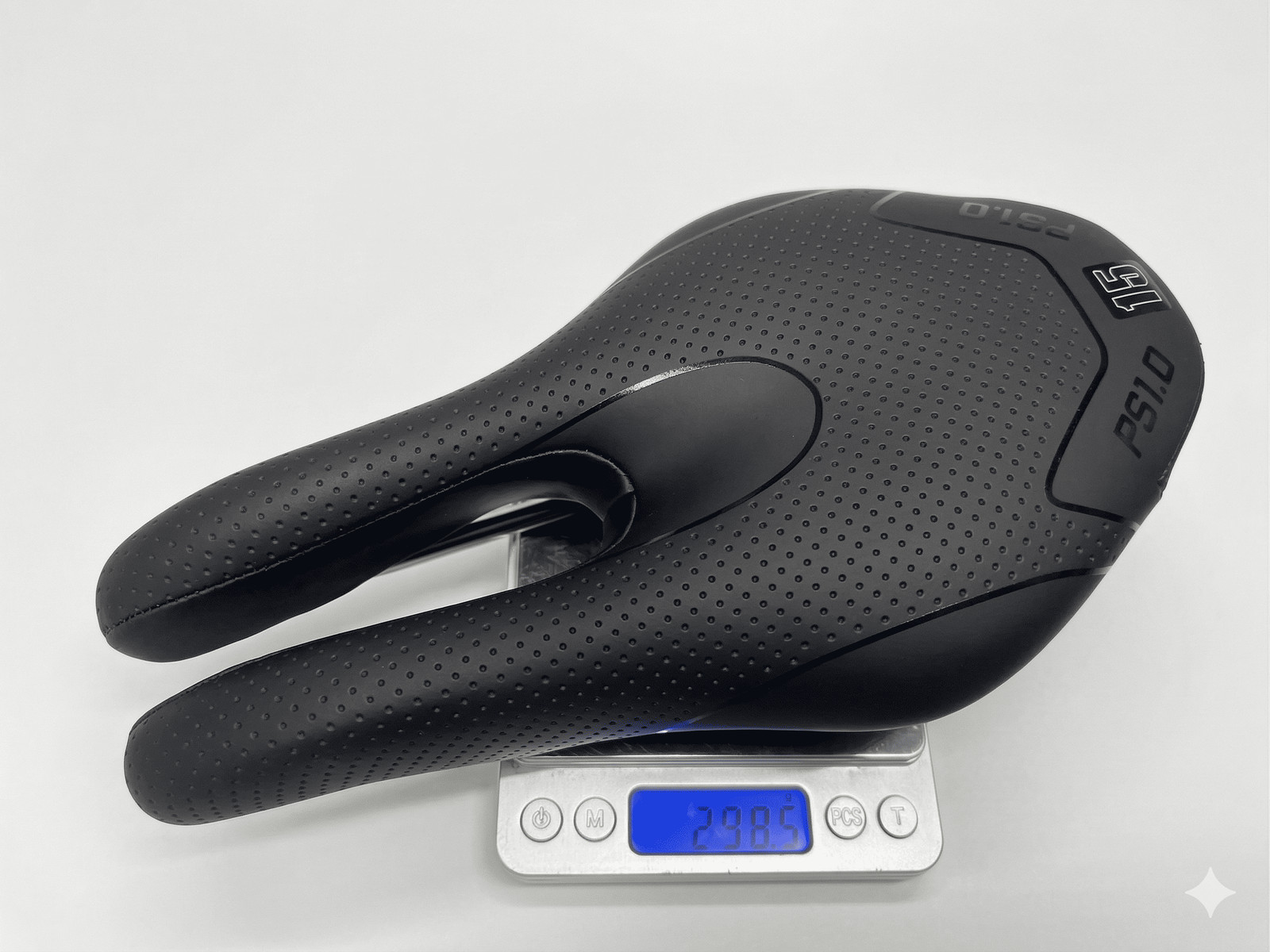 ISM PS1.0 Performance Short TT Saddle Black Cr-Mo Rail TT Bike 250x130mm New