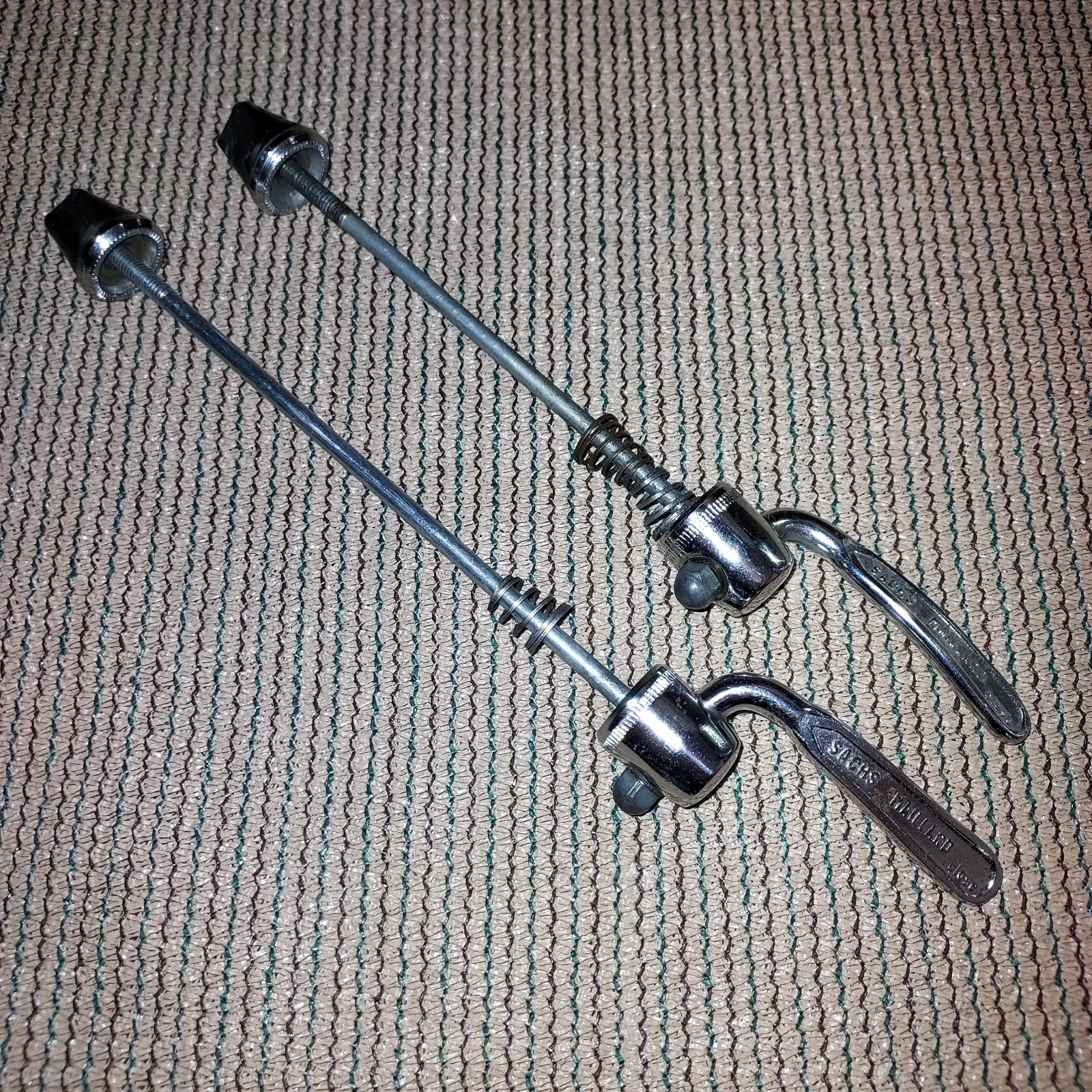 2 Vintage Sachs Maillard Front/Rear skewers 130mm 160mm